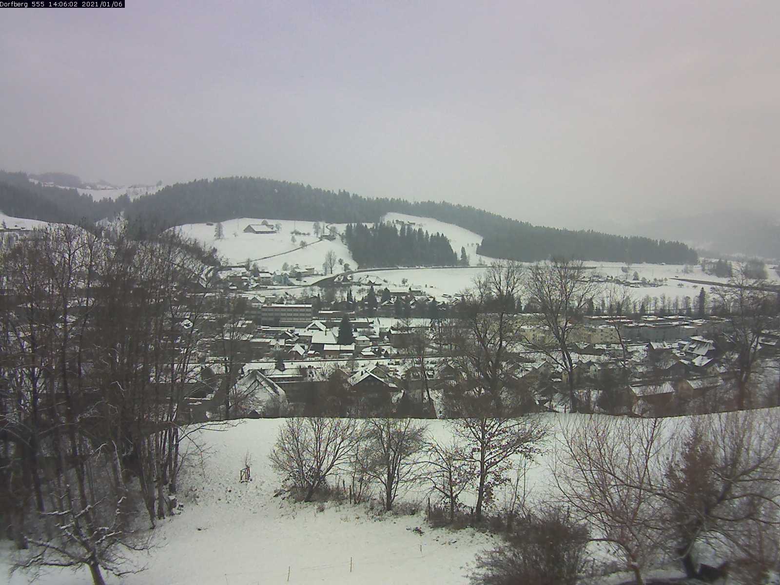 Webcam-Bild: Aussicht vom Dorfberg in Langnau 20210106-140601