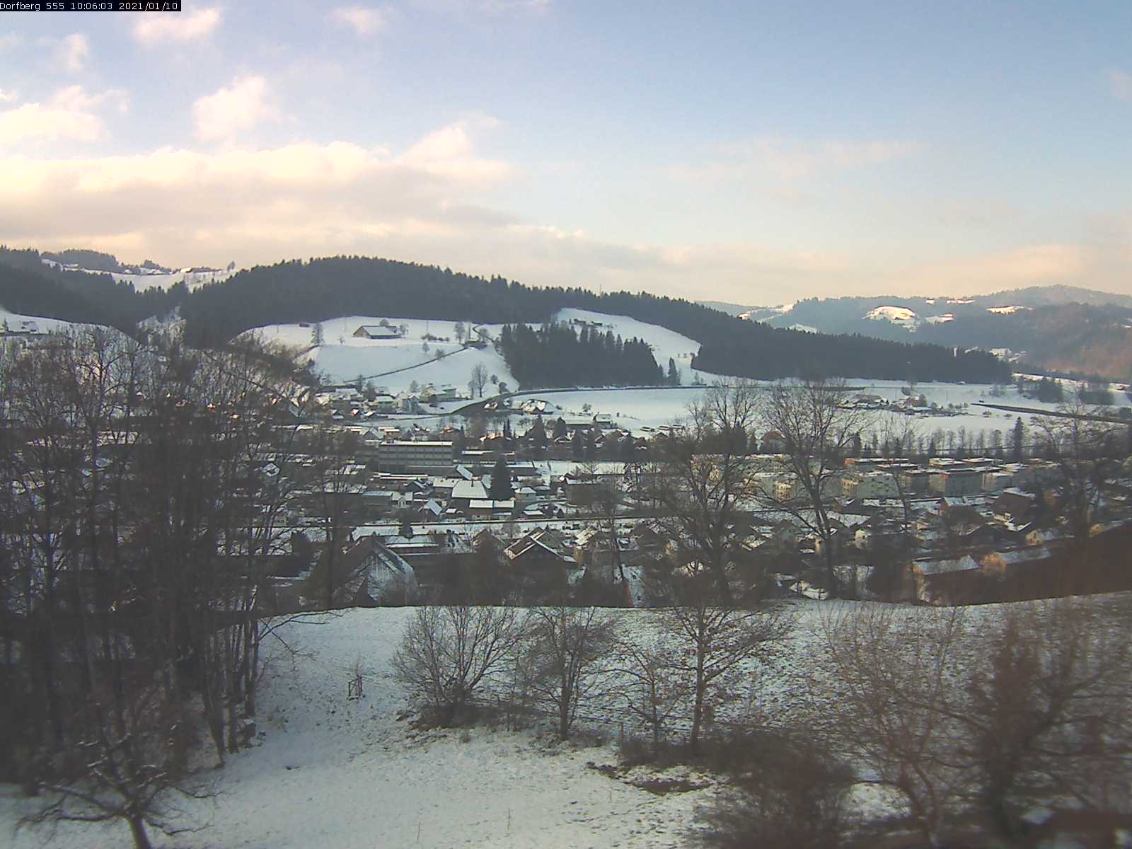 Webcam-Bild: Aussicht vom Dorfberg in Langnau 20210110-100601