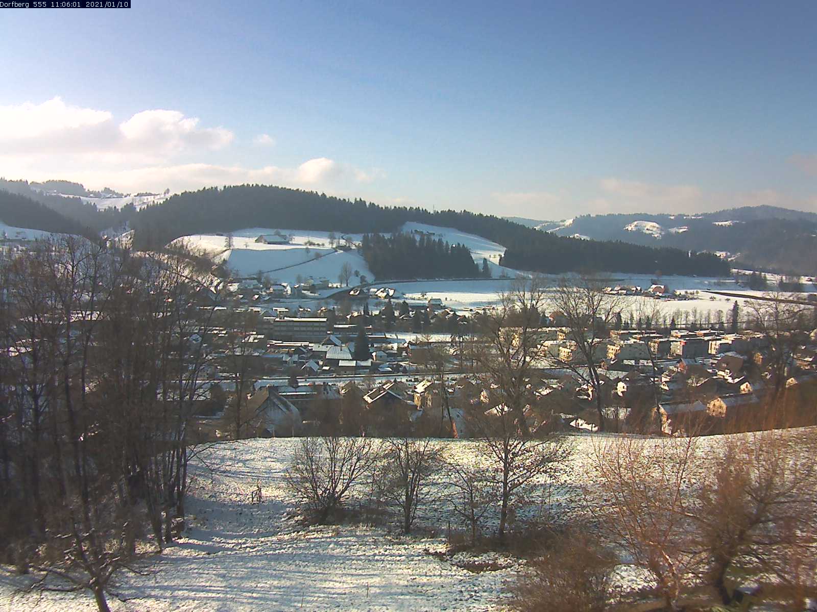 Webcam-Bild: Aussicht vom Dorfberg in Langnau 20210110-110601