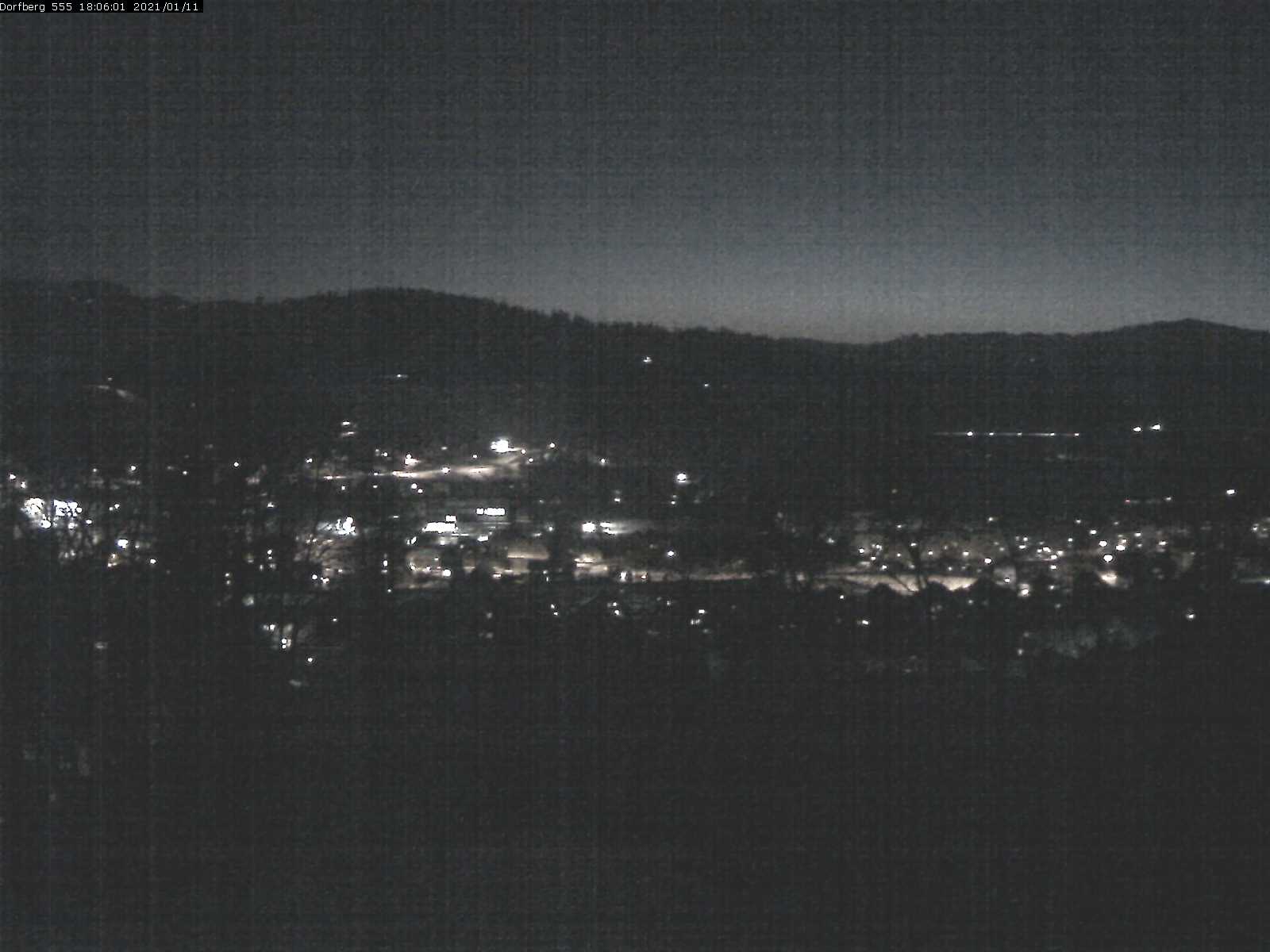 Webcam-Bild: Aussicht vom Dorfberg in Langnau 20210111-180601