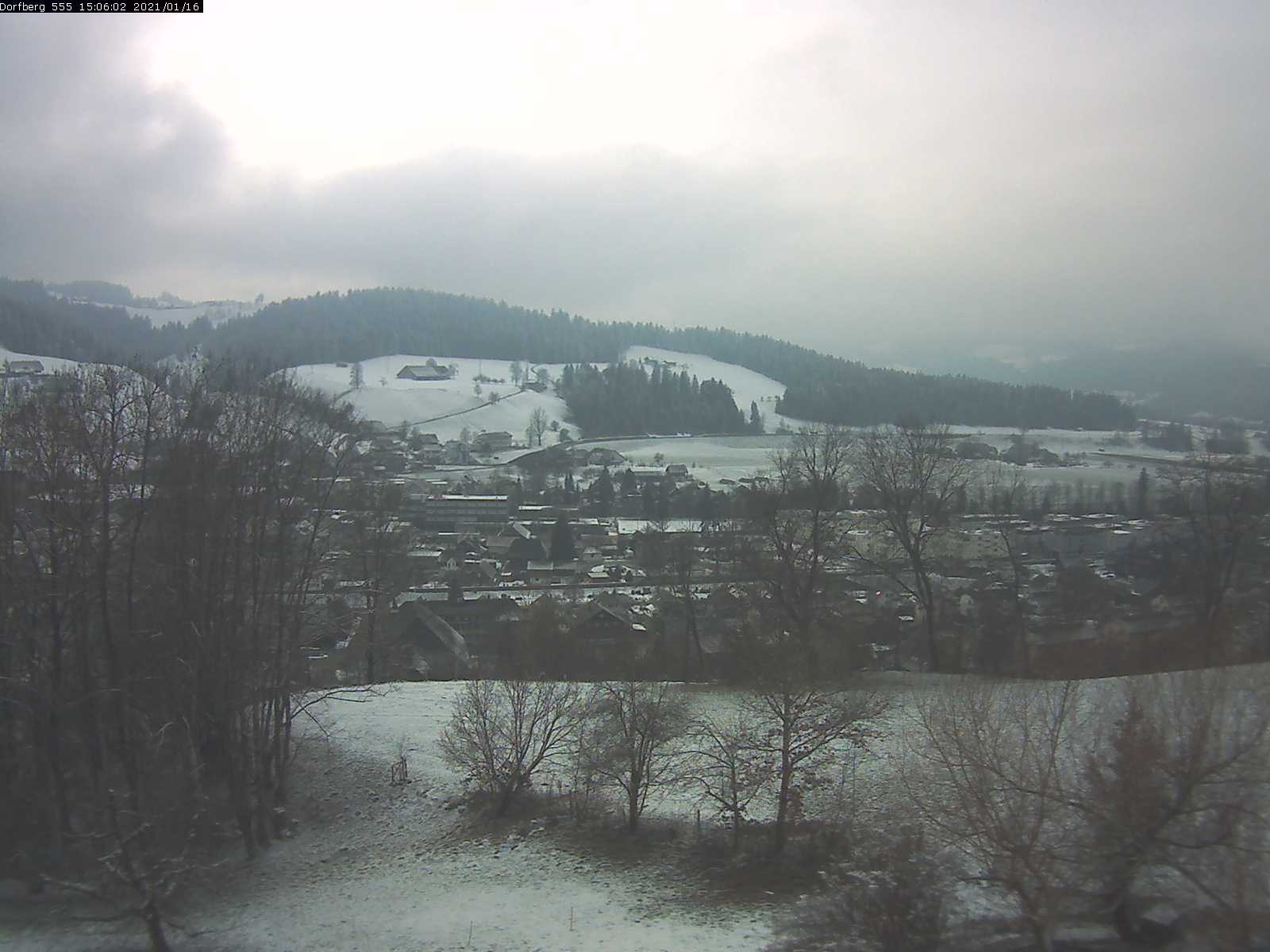 Webcam-Bild: Aussicht vom Dorfberg in Langnau 20210116-150601