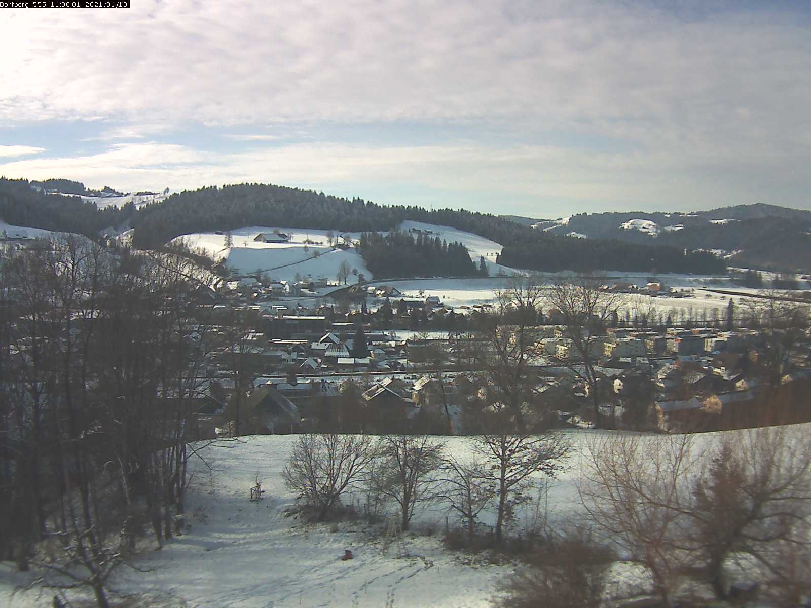 Webcam-Bild: Aussicht vom Dorfberg in Langnau 20210119-110601