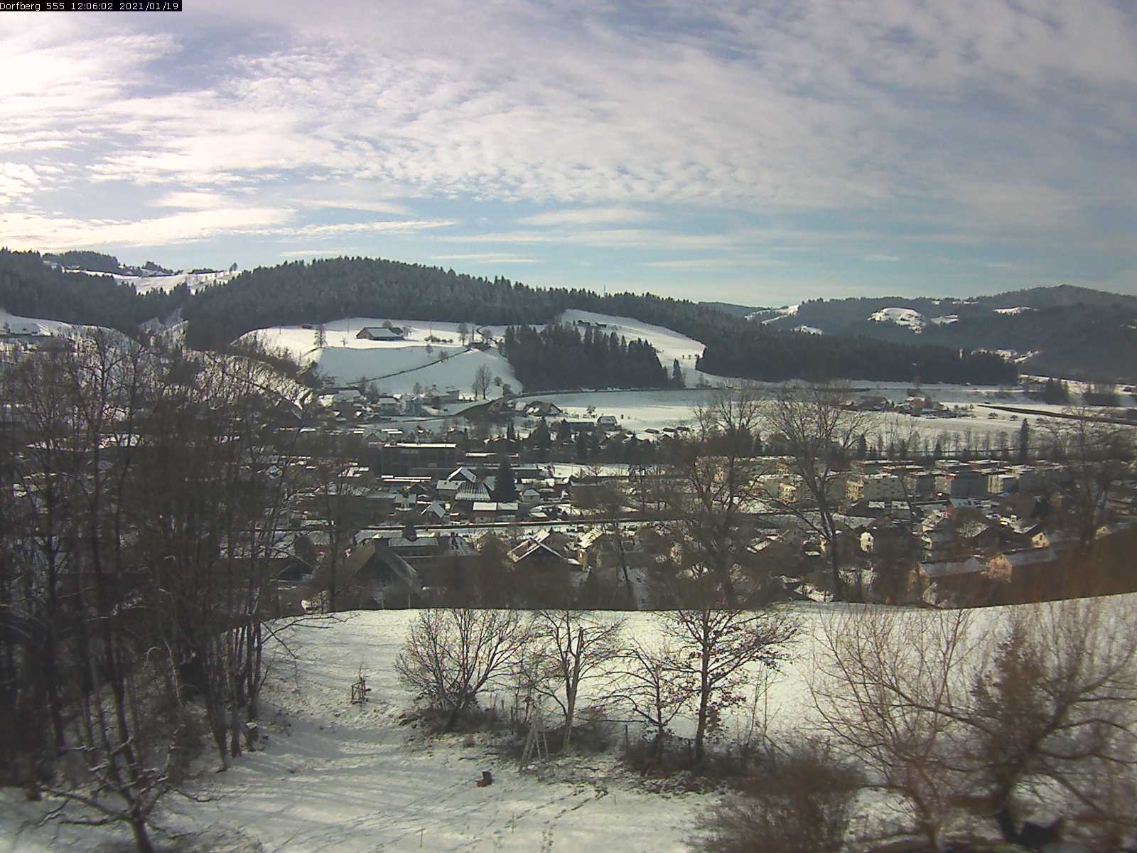 Webcam-Bild: Aussicht vom Dorfberg in Langnau 20210119-120601