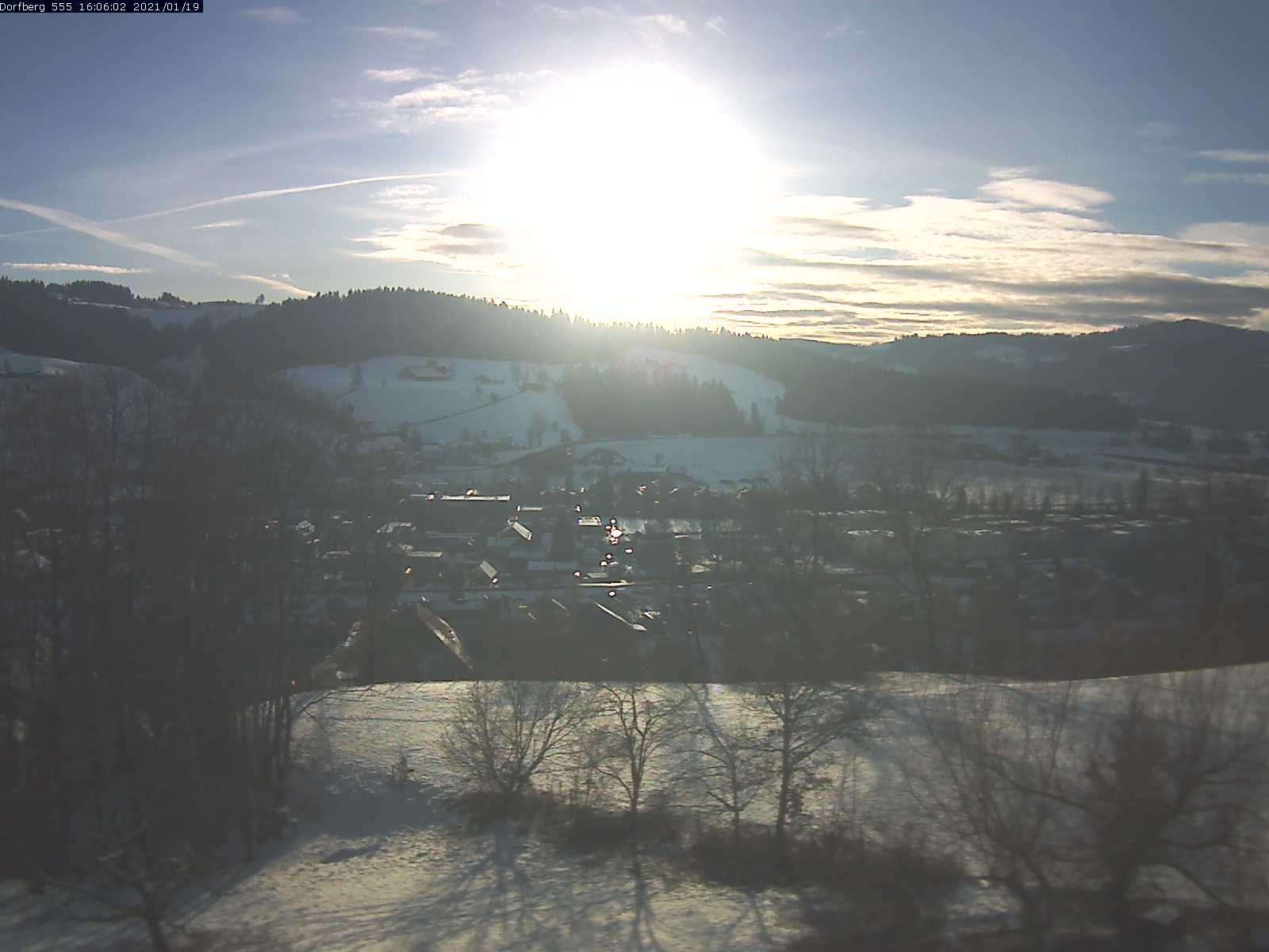 Webcam-Bild: Aussicht vom Dorfberg in Langnau 20210119-160601