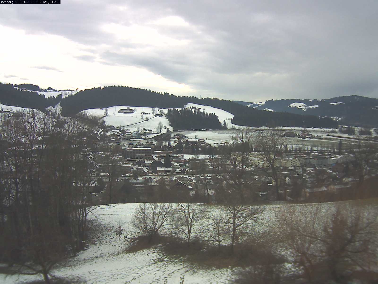 Webcam-Bild: Aussicht vom Dorfberg in Langnau 20210121-160601