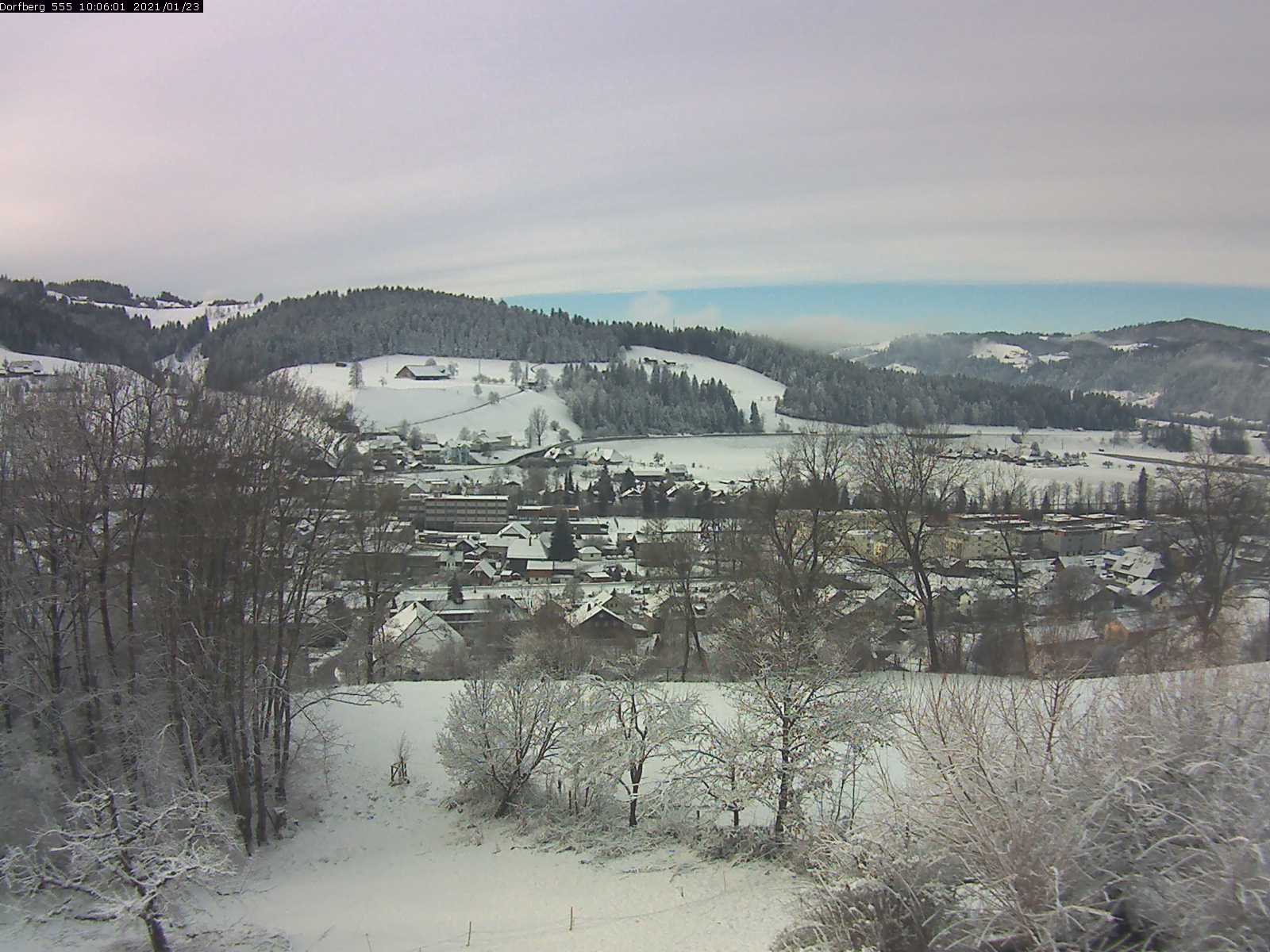 Webcam-Bild: Aussicht vom Dorfberg in Langnau 20210123-100601