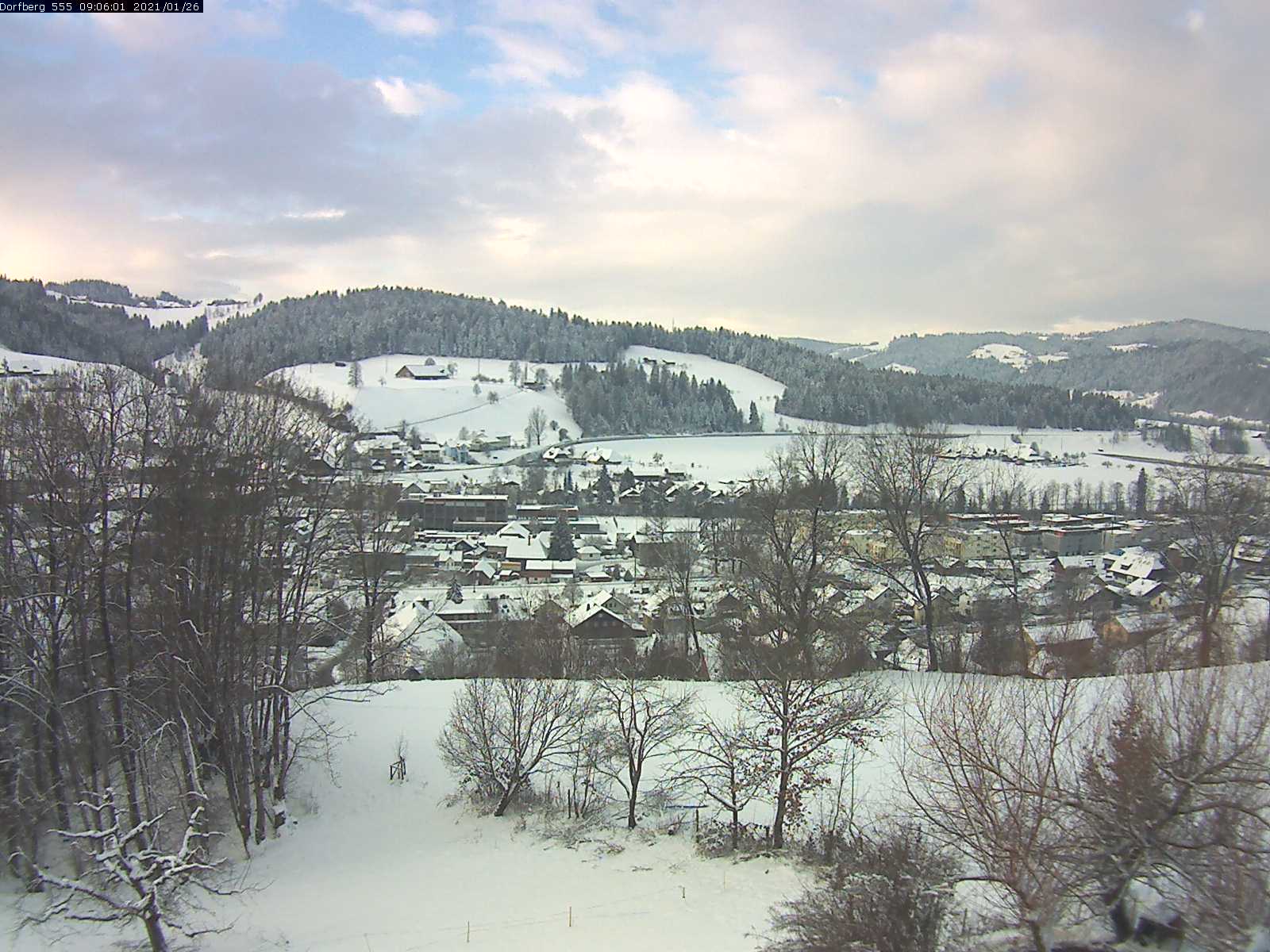 Webcam-Bild: Aussicht vom Dorfberg in Langnau 20210126-090601