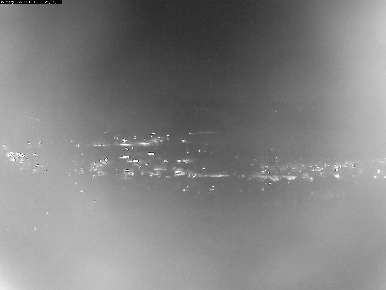 Webcam-Bild: Aussicht vom Dorfberg in Langnau 20210126-190601