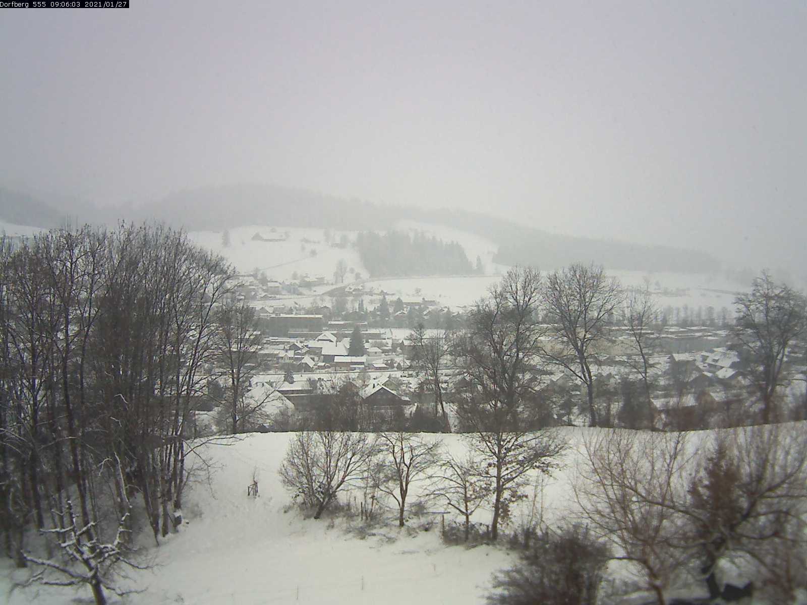 Webcam-Bild: Aussicht vom Dorfberg in Langnau 20210127-090602