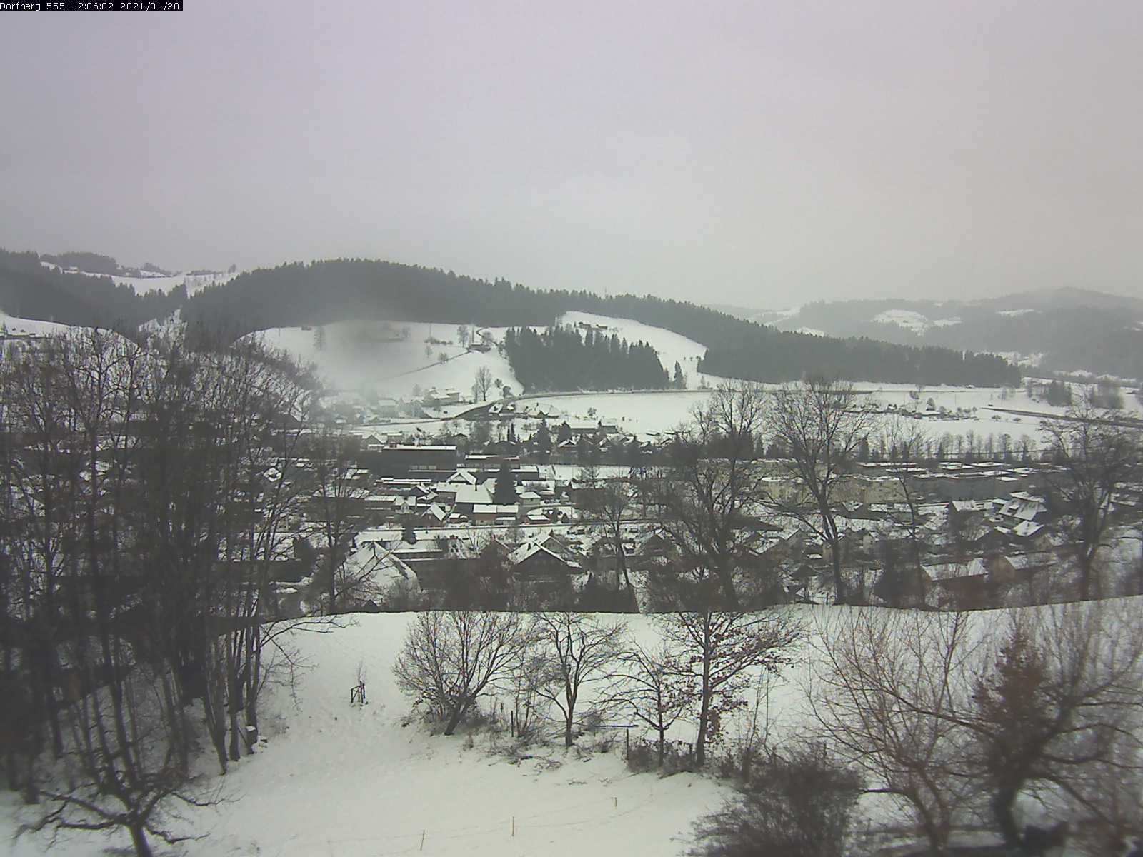 Webcam-Bild: Aussicht vom Dorfberg in Langnau 20210128-120601