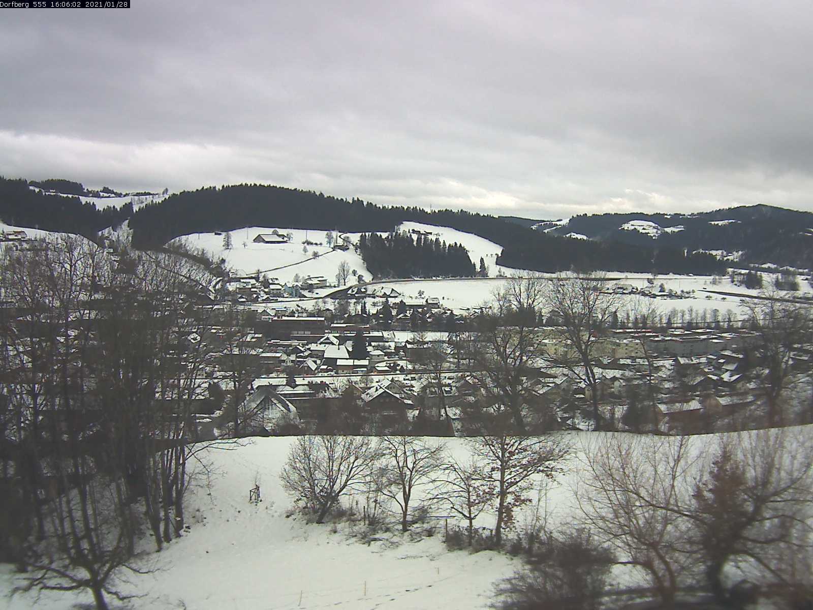 Webcam-Bild: Aussicht vom Dorfberg in Langnau 20210128-160601