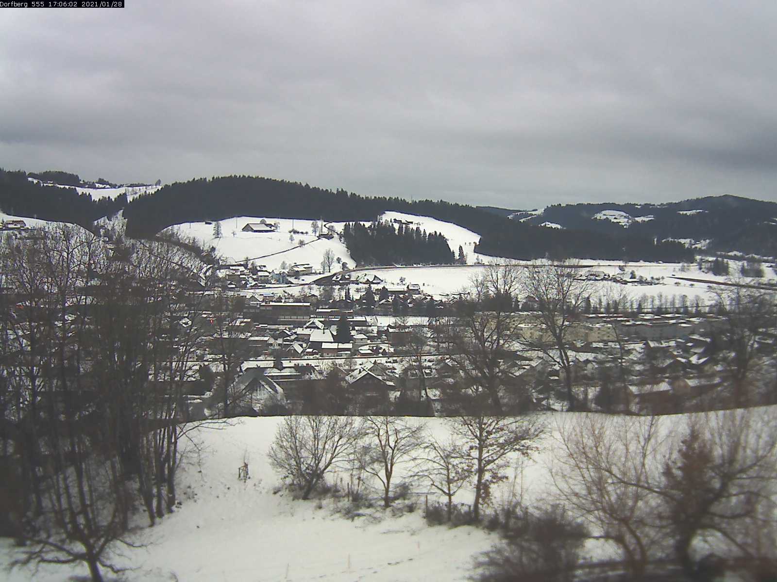 Webcam-Bild: Aussicht vom Dorfberg in Langnau 20210128-170601