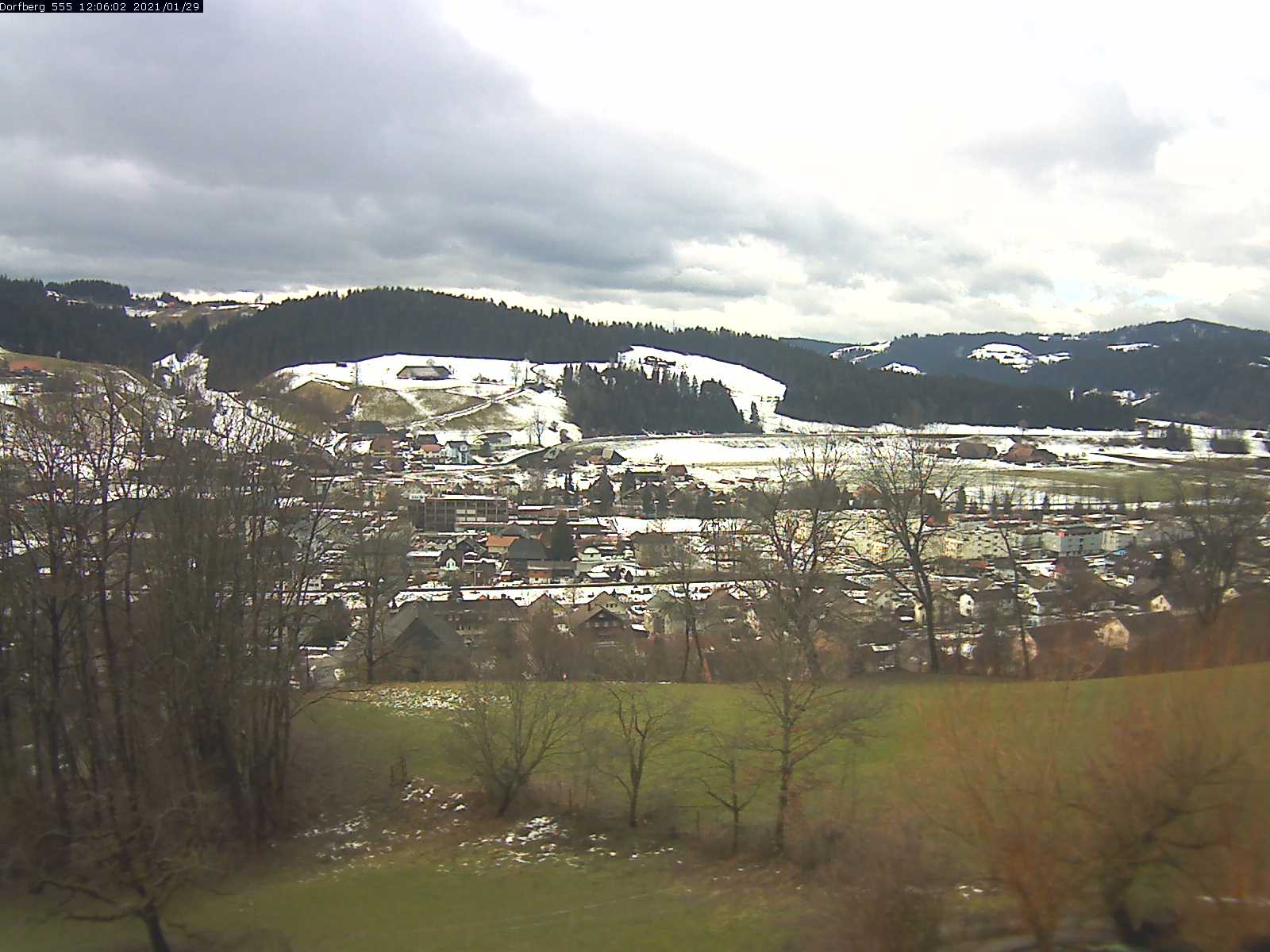 Webcam-Bild: Aussicht vom Dorfberg in Langnau 20210129-120601