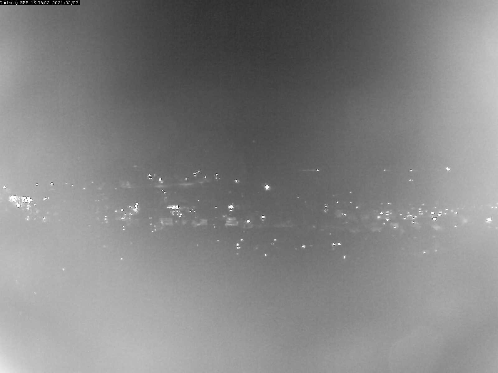 Webcam-Bild: Aussicht vom Dorfberg in Langnau 20210202-190601