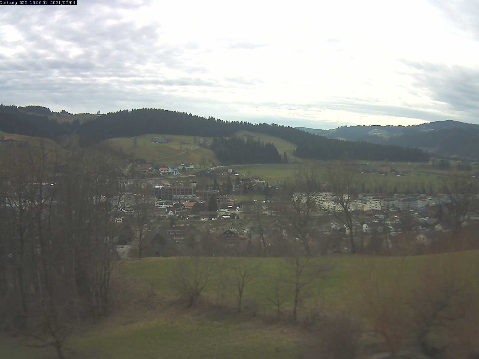 Webcam-Bild: Aussicht vom Dorfberg in Langnau 20210204-150601