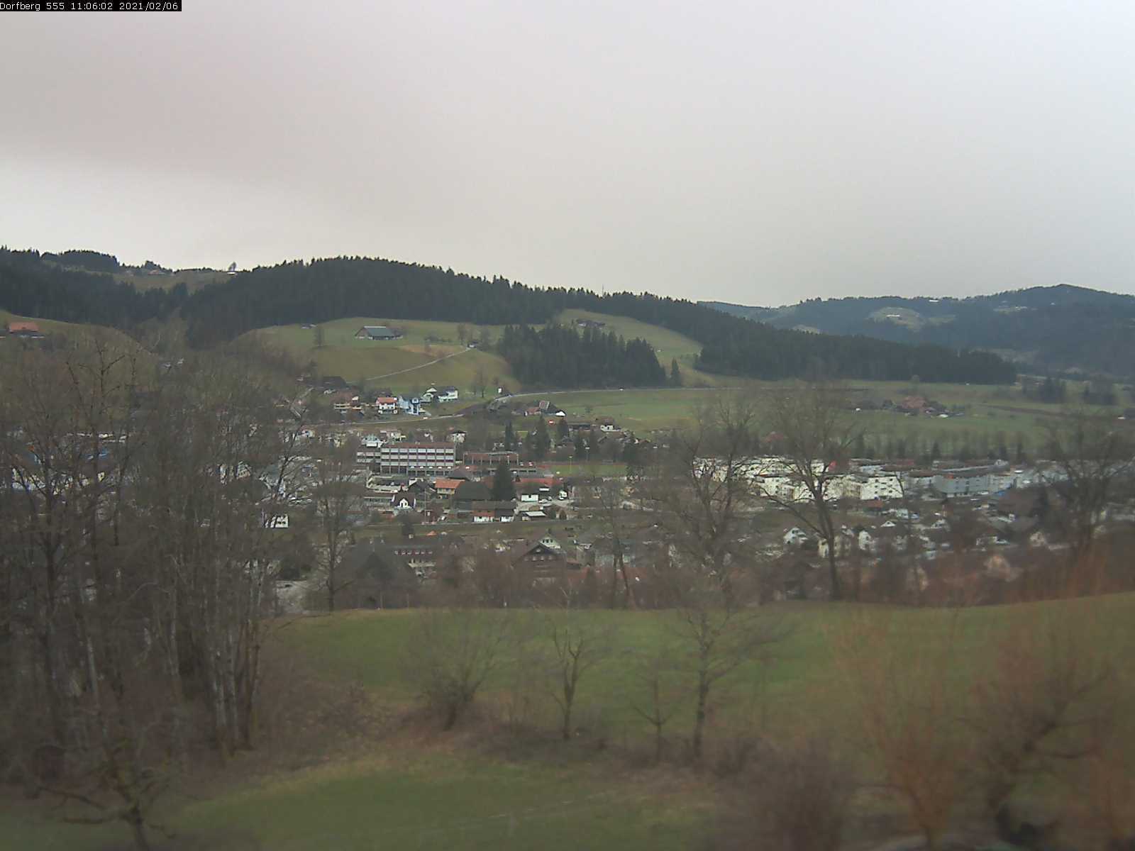 Webcam-Bild: Aussicht vom Dorfberg in Langnau 20210206-110601
