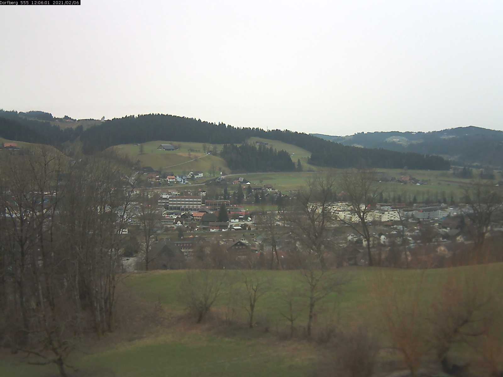 Webcam-Bild: Aussicht vom Dorfberg in Langnau 20210206-120601