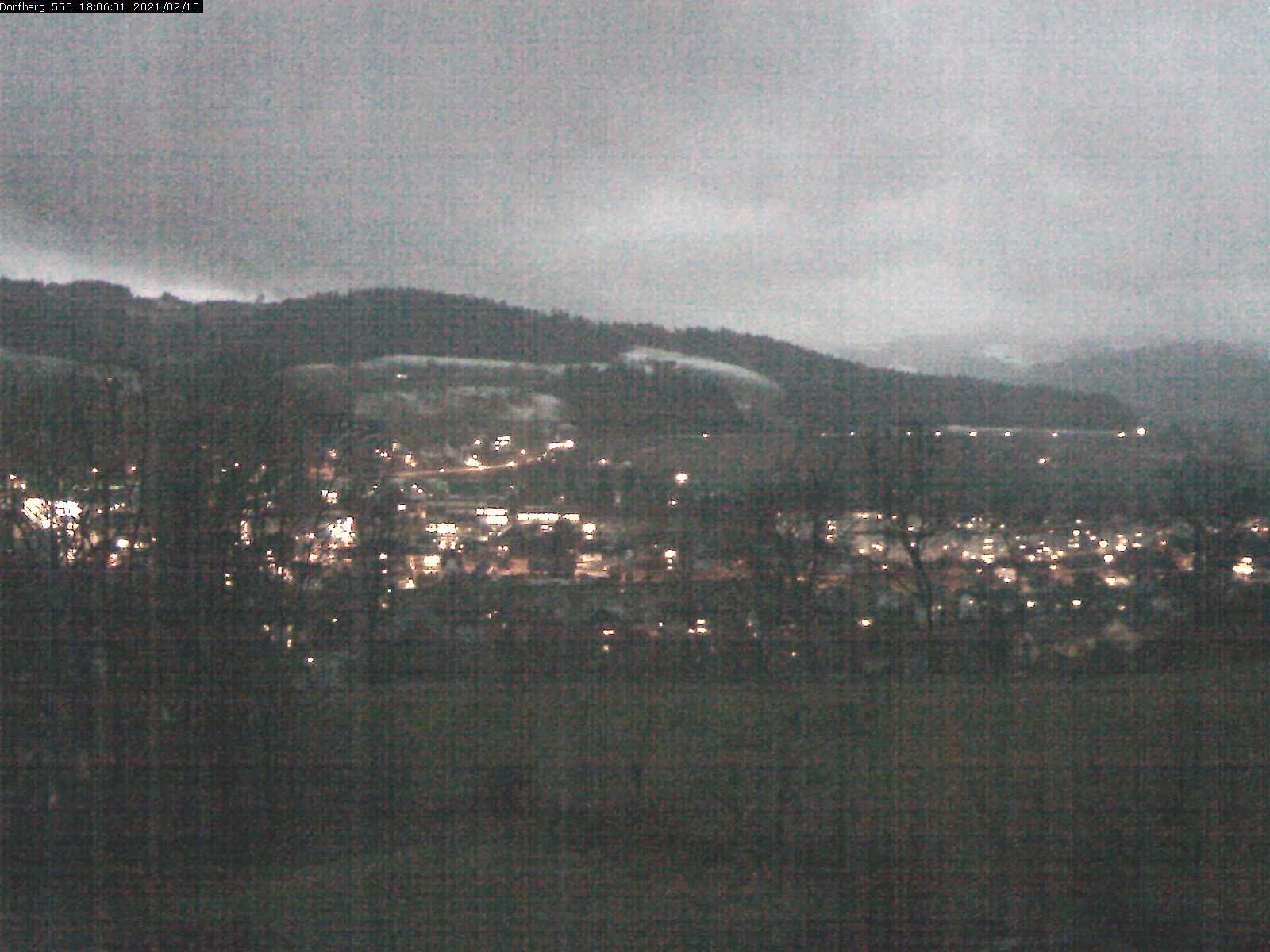 Webcam-Bild: Aussicht vom Dorfberg in Langnau 20210210-180601