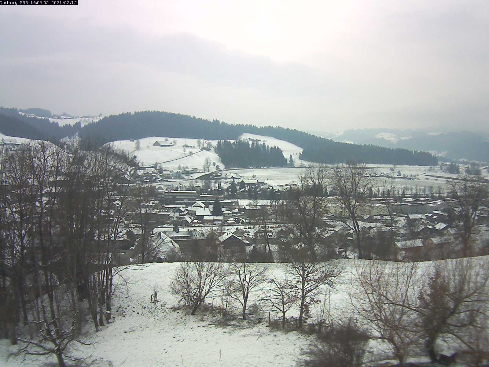 Webcam-Bild: Aussicht vom Dorfberg in Langnau 20210212-160601