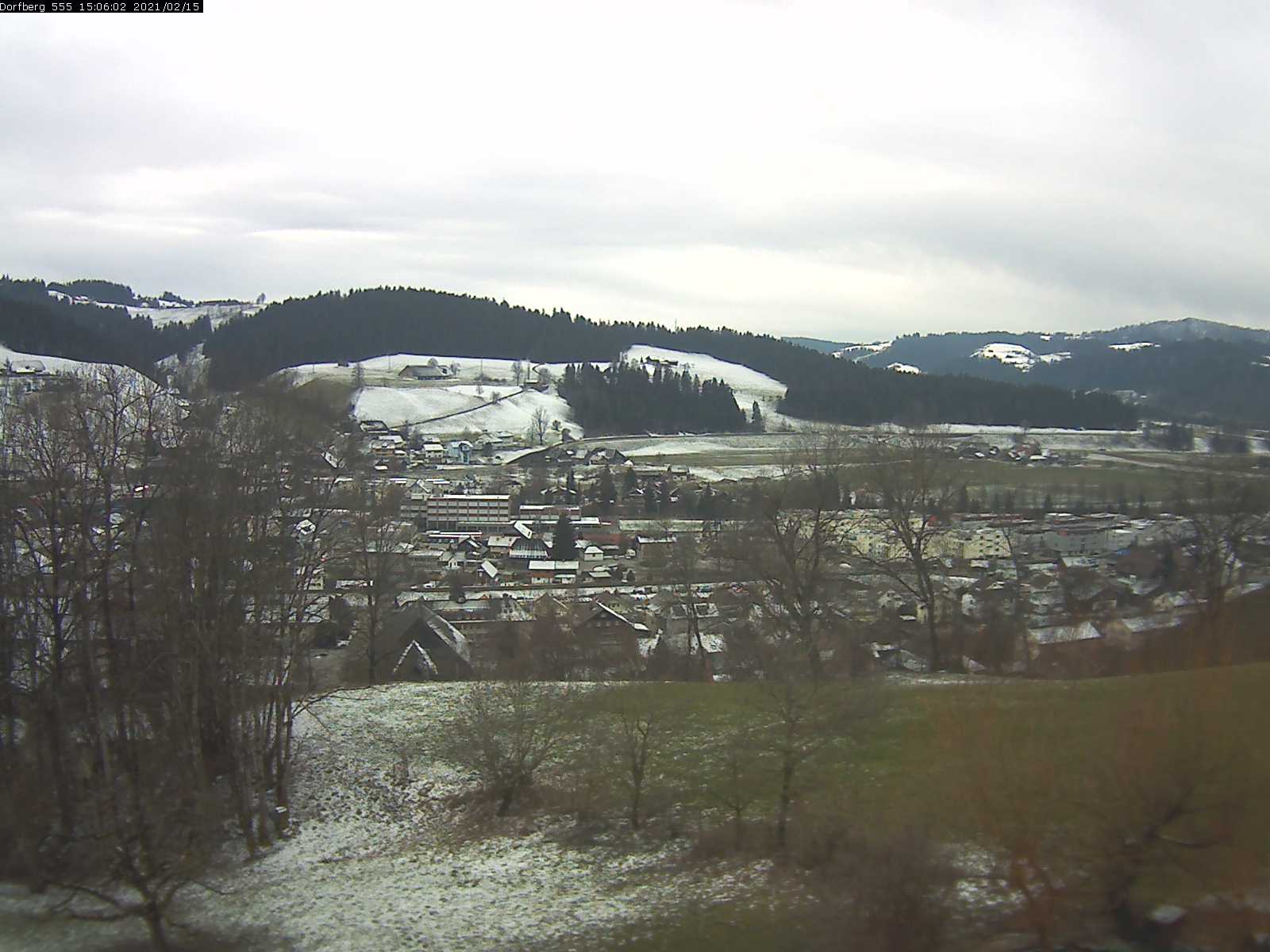 Webcam-Bild: Aussicht vom Dorfberg in Langnau 20210215-150601