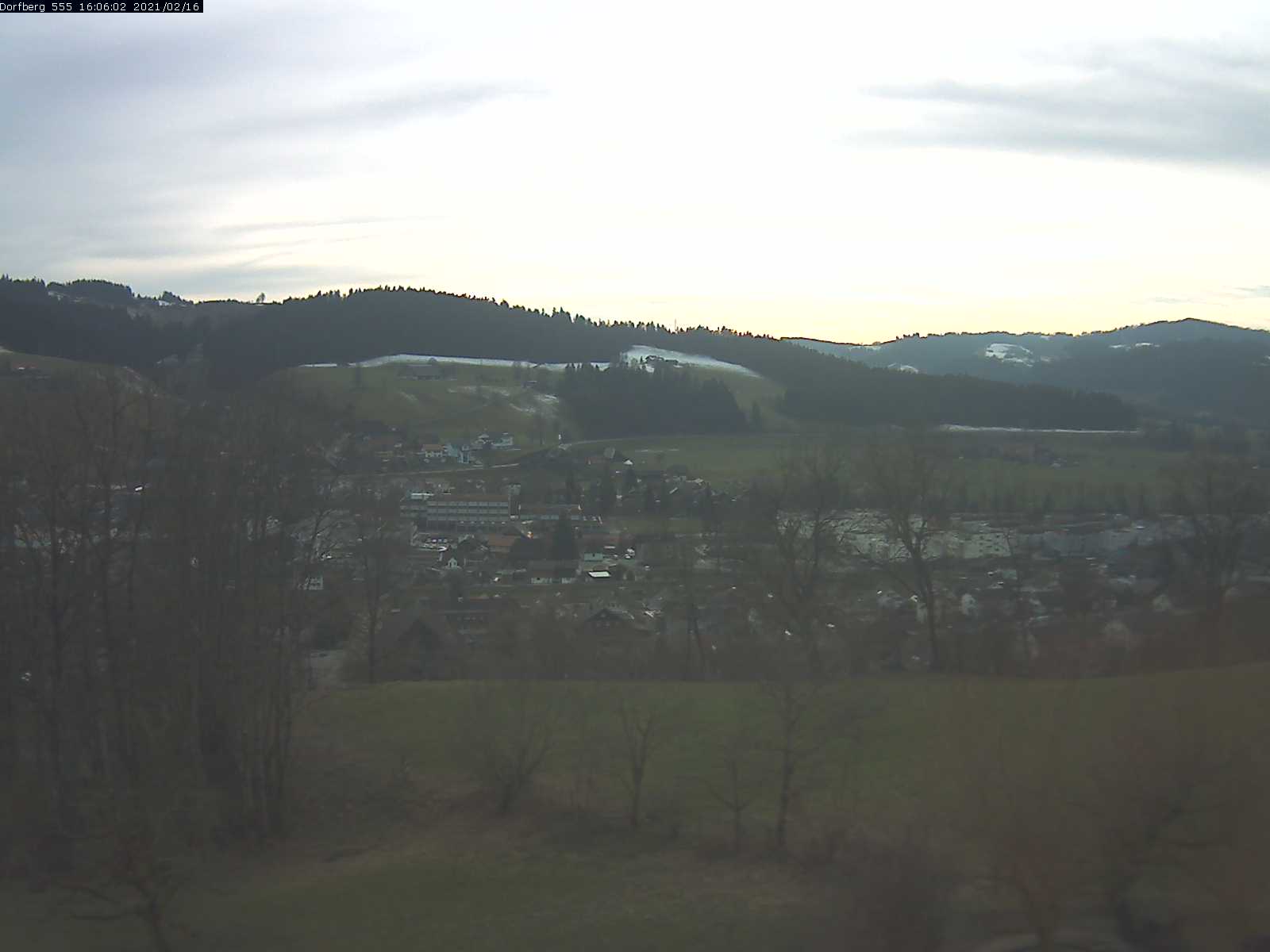 Webcam-Bild: Aussicht vom Dorfberg in Langnau 20210216-160601