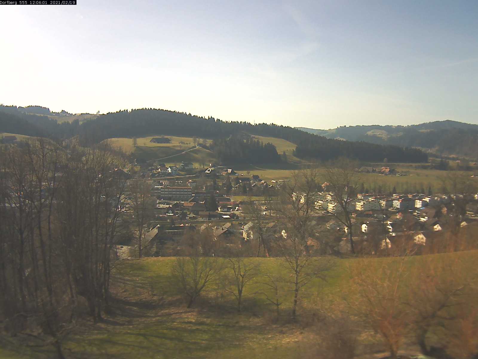 Webcam-Bild: Aussicht vom Dorfberg in Langnau 20210219-120601