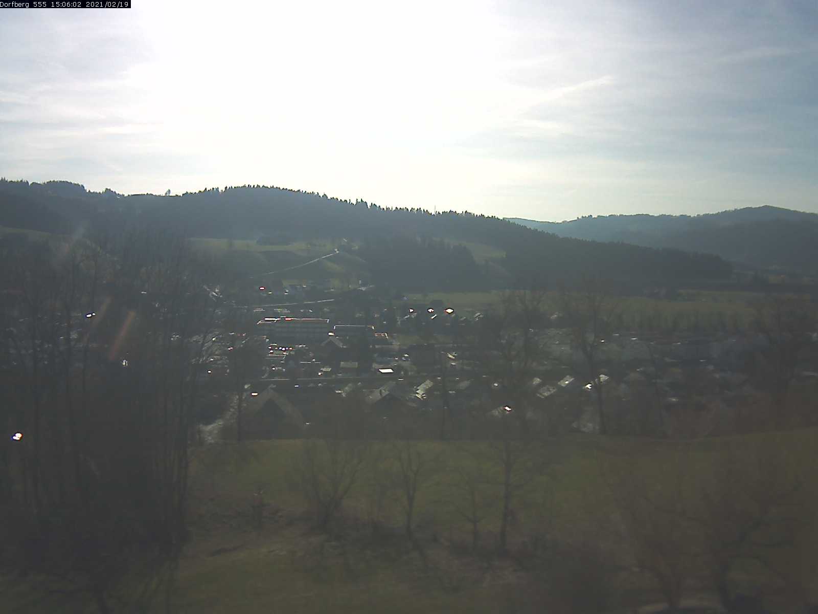 Webcam-Bild: Aussicht vom Dorfberg in Langnau 20210219-150601