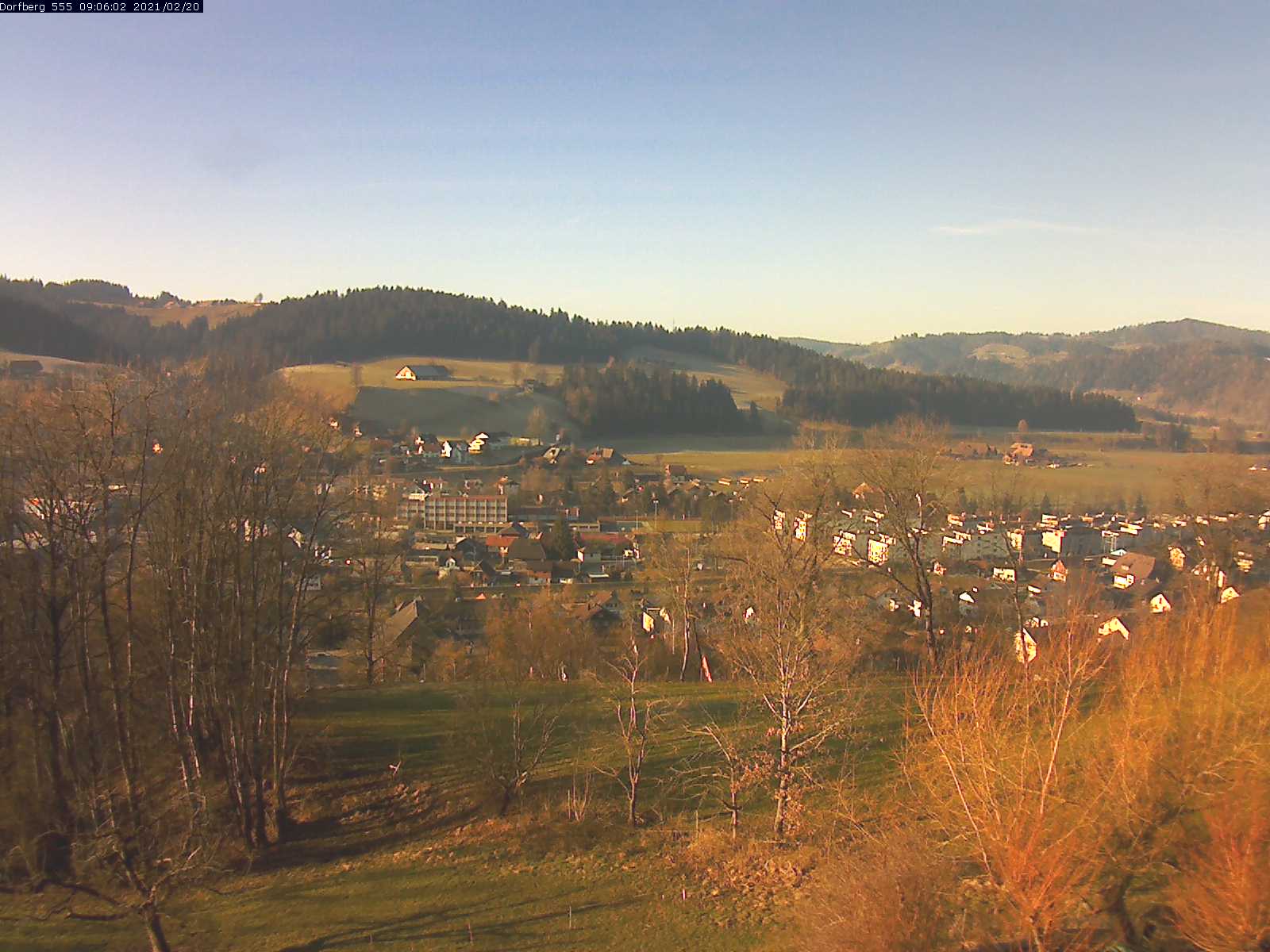 Webcam-Bild: Aussicht vom Dorfberg in Langnau 20210220-090601