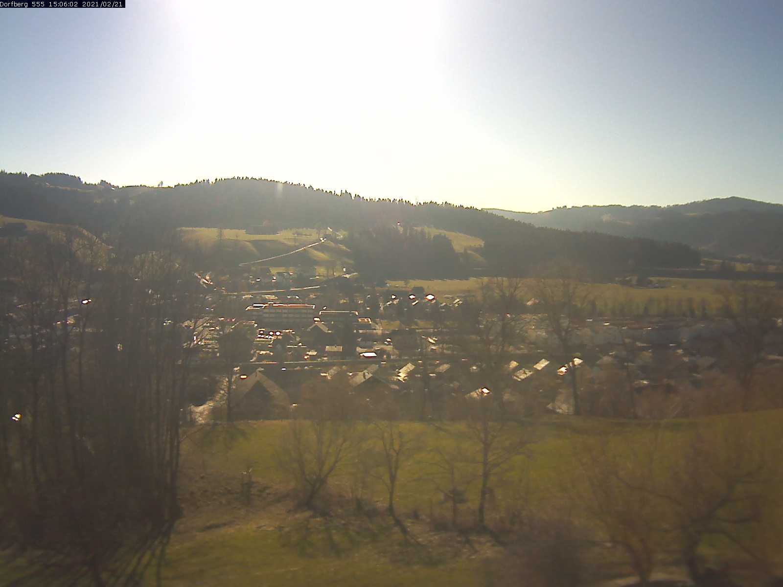 Webcam-Bild: Aussicht vom Dorfberg in Langnau 20210221-150601