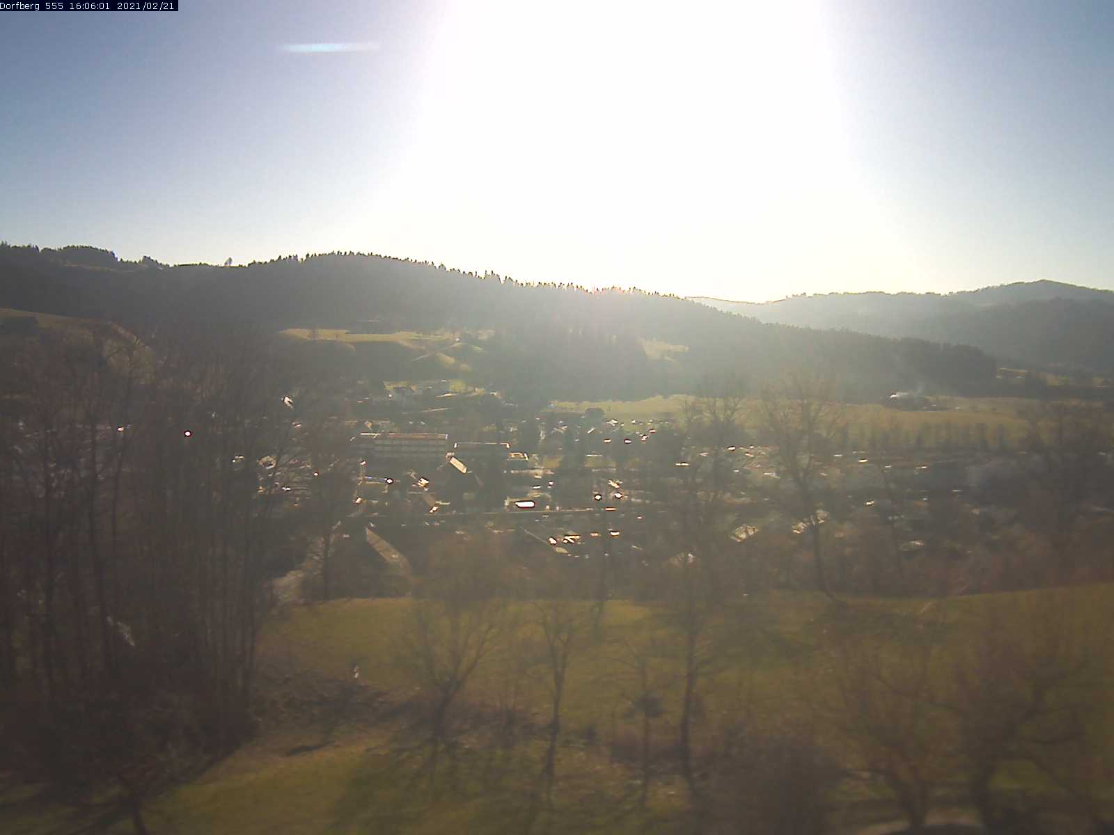 Webcam-Bild: Aussicht vom Dorfberg in Langnau 20210221-160601