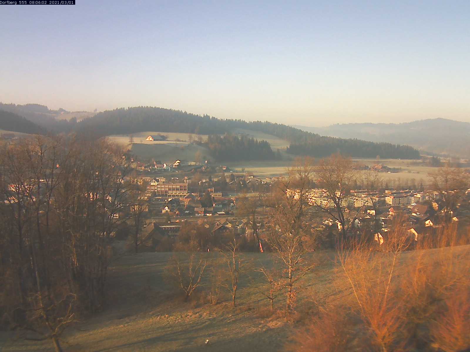 Webcam-Bild: Aussicht vom Dorfberg in Langnau 20210301-080601