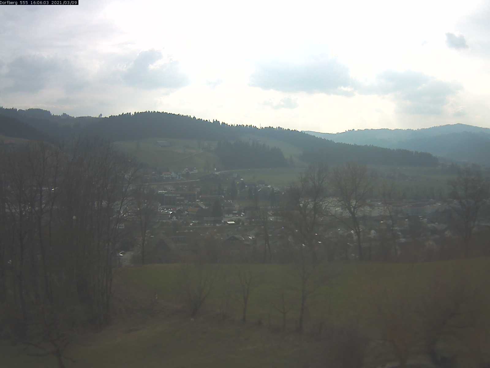 Webcam-Bild: Aussicht vom Dorfberg in Langnau 20210309-160601