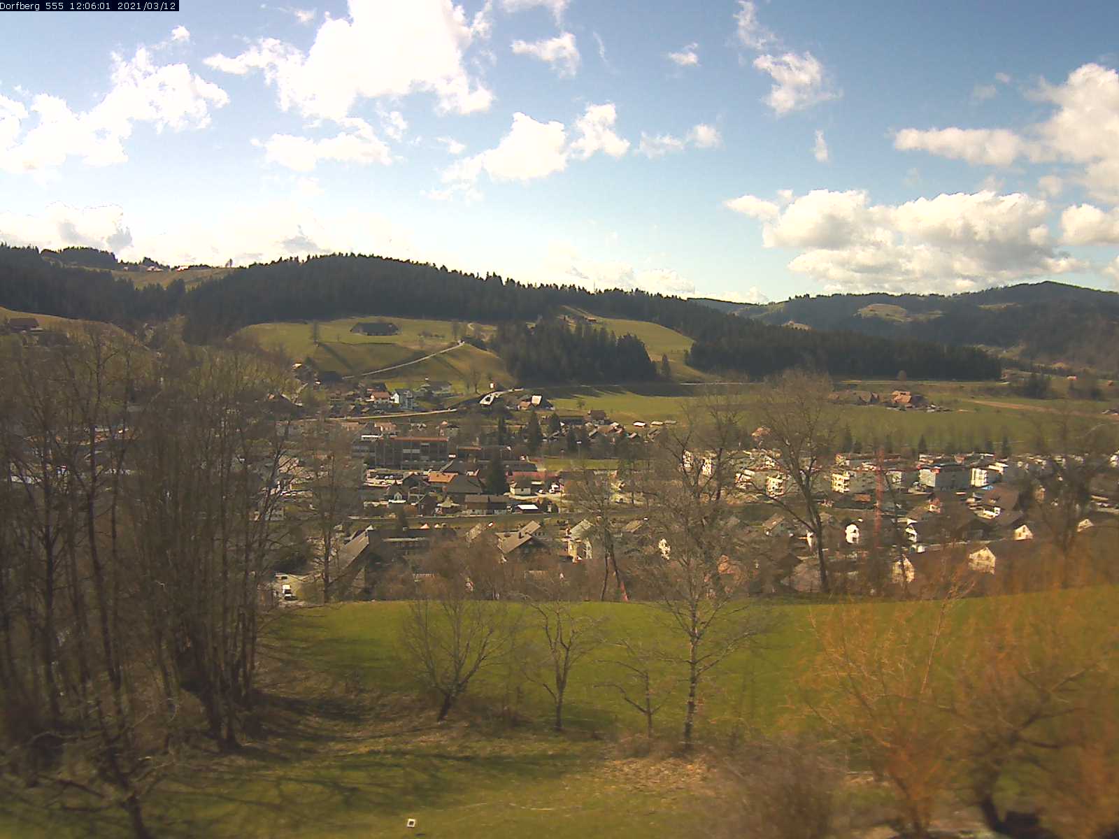 Webcam-Bild: Aussicht vom Dorfberg in Langnau 20210312-120601