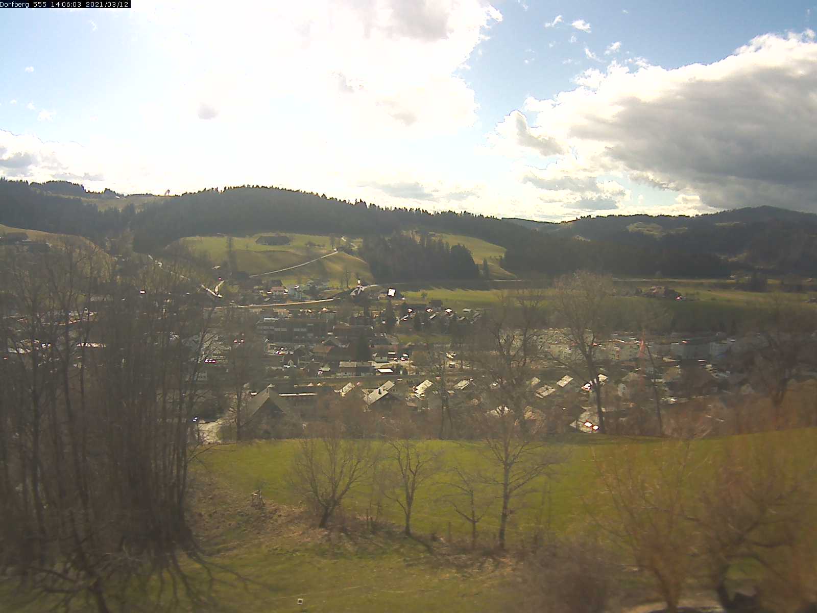 Webcam-Bild: Aussicht vom Dorfberg in Langnau 20210312-140601