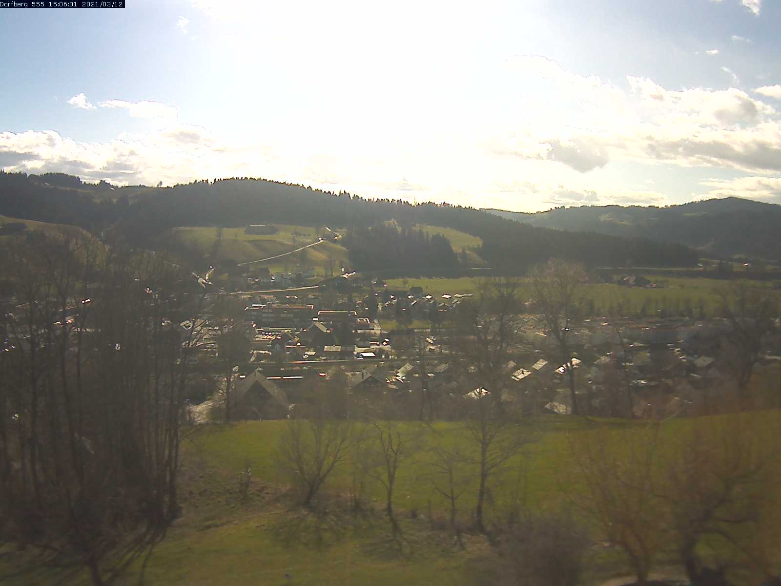 Webcam-Bild: Aussicht vom Dorfberg in Langnau 20210312-150601