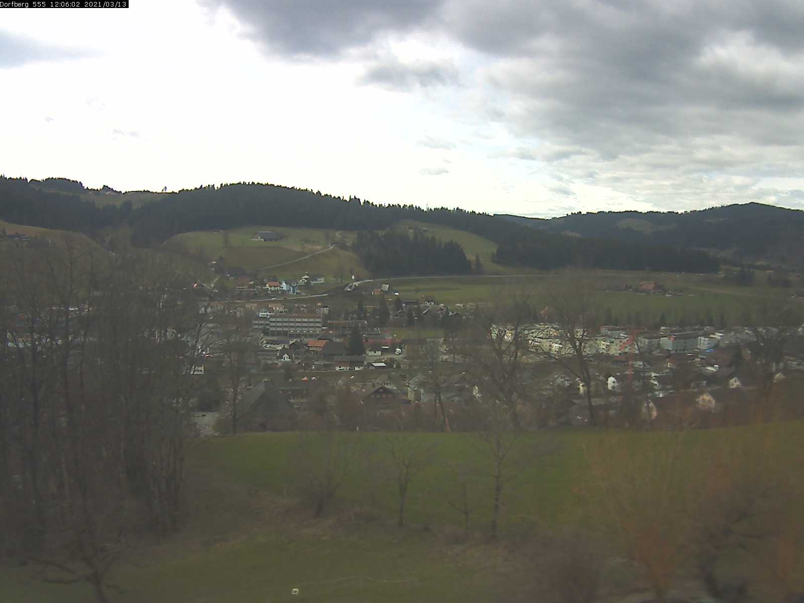 Webcam-Bild: Aussicht vom Dorfberg in Langnau 20210313-120601