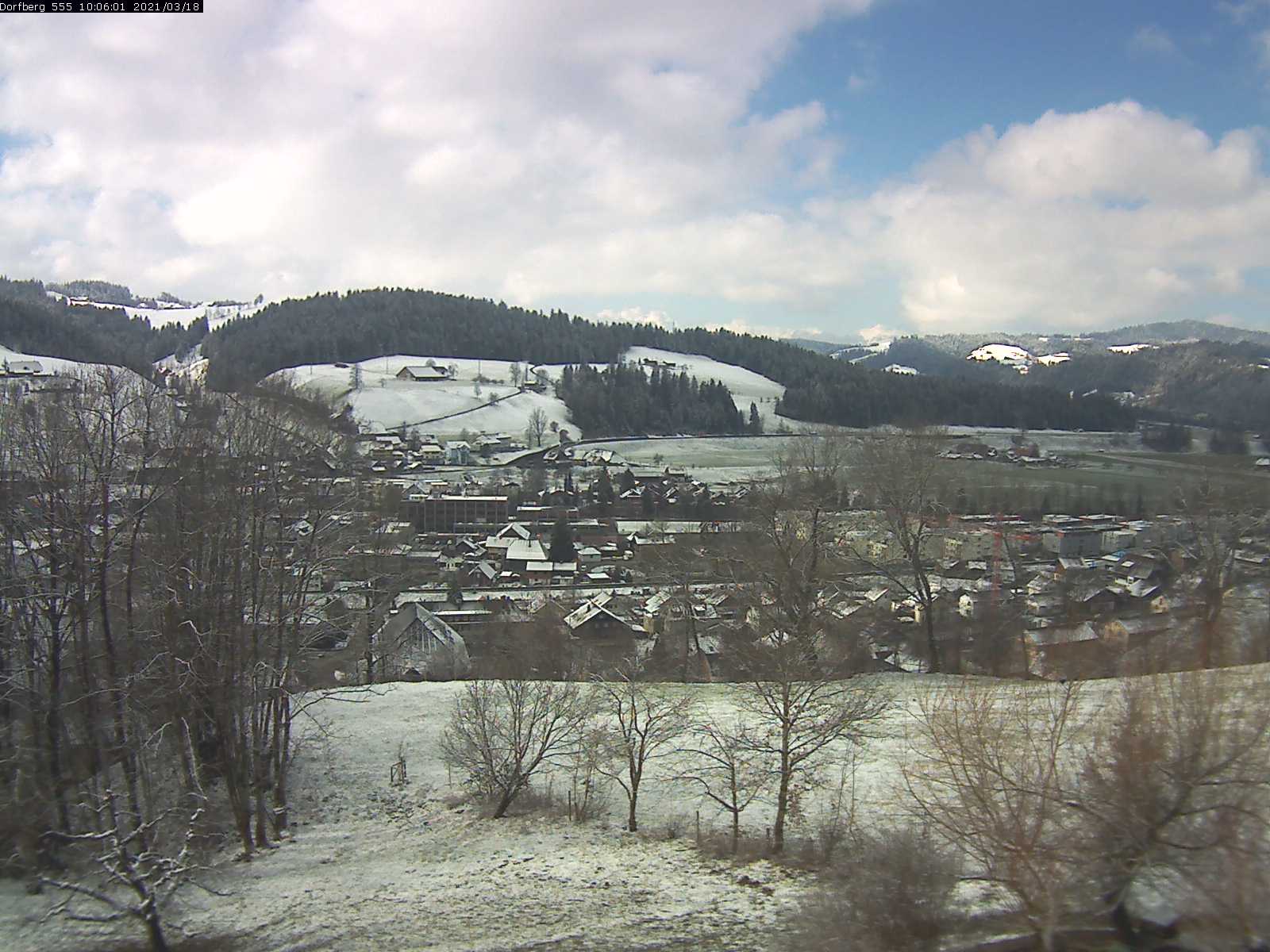 Webcam-Bild: Aussicht vom Dorfberg in Langnau 20210318-100601