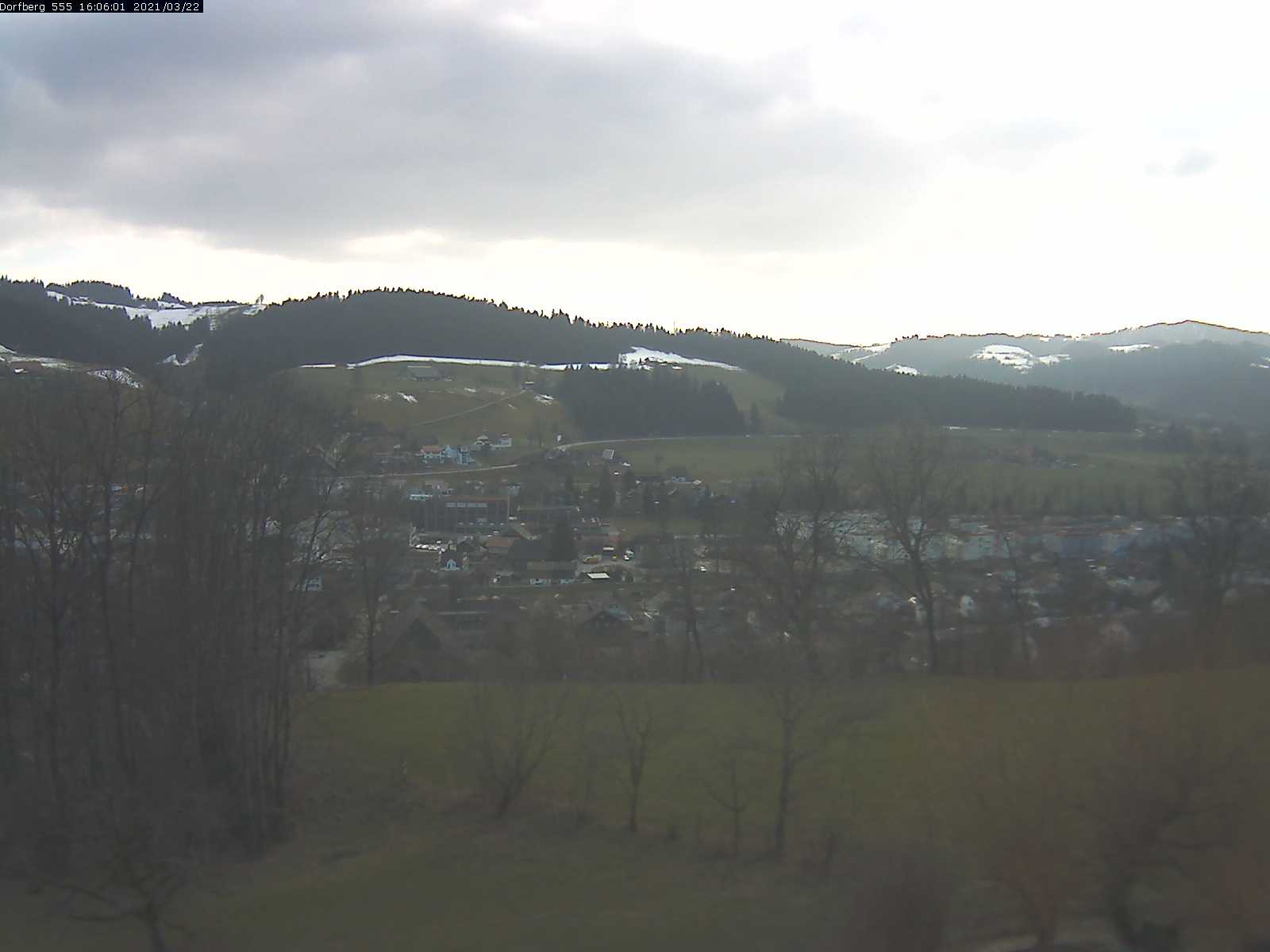 Webcam-Bild: Aussicht vom Dorfberg in Langnau 20210322-160601