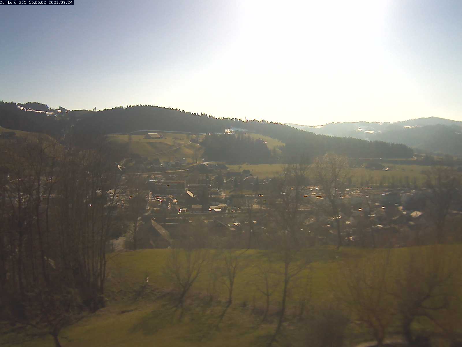 Webcam-Bild: Aussicht vom Dorfberg in Langnau 20210324-160601