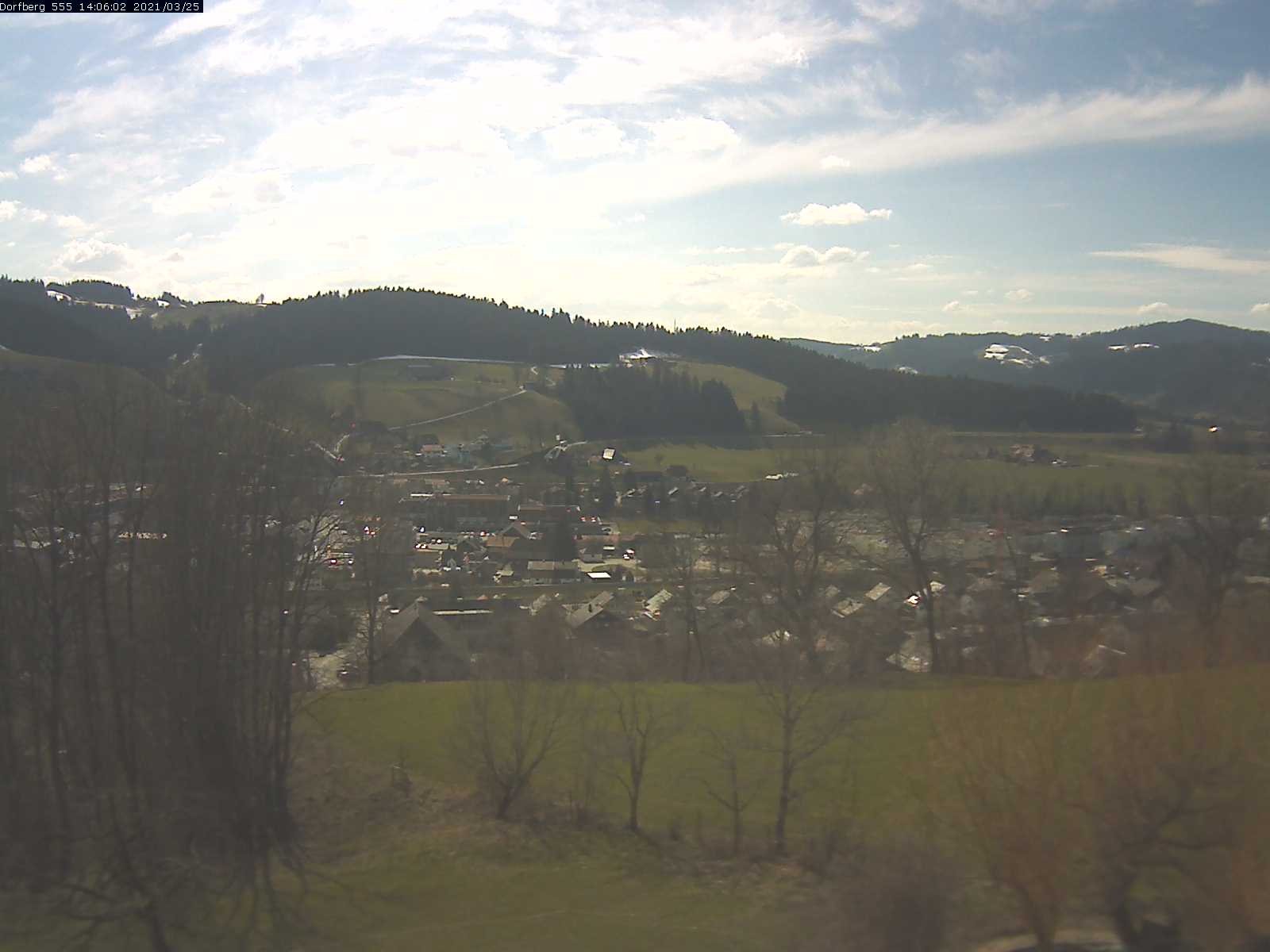 Webcam-Bild: Aussicht vom Dorfberg in Langnau 20210325-140601