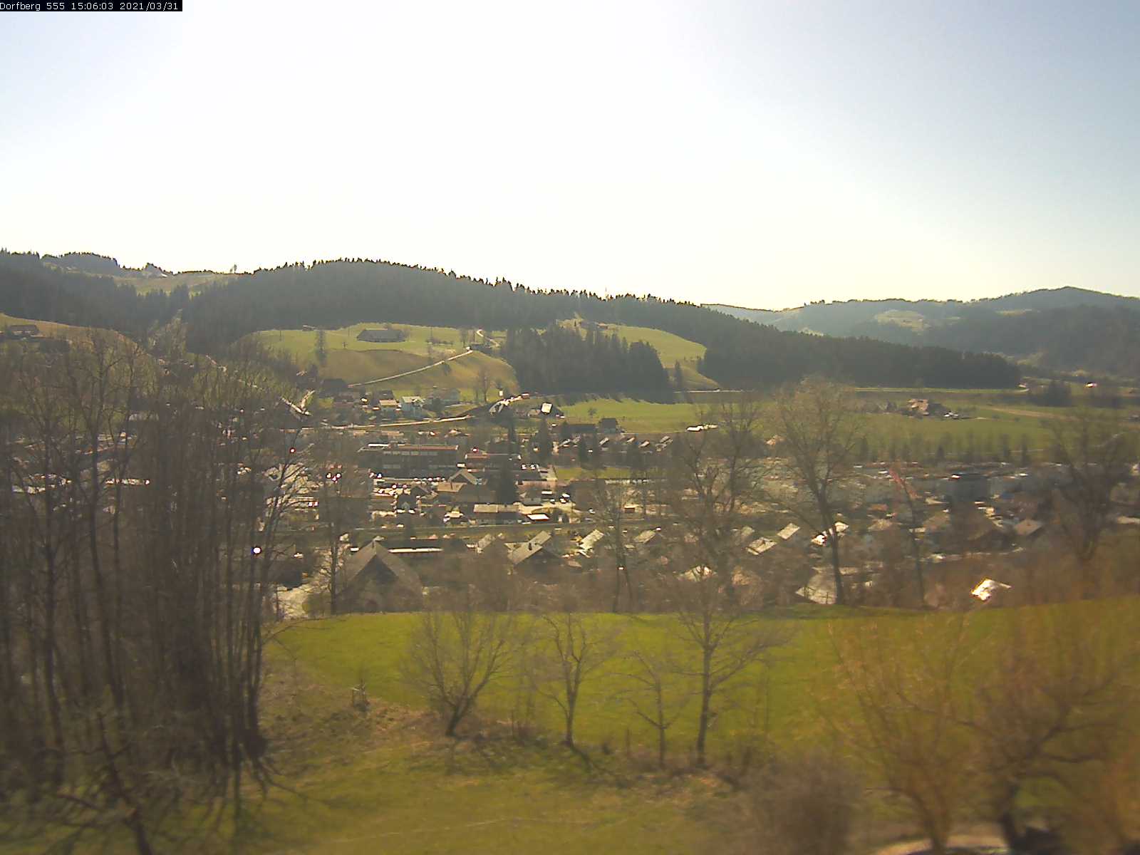 Webcam-Bild: Aussicht vom Dorfberg in Langnau 20210331-150601