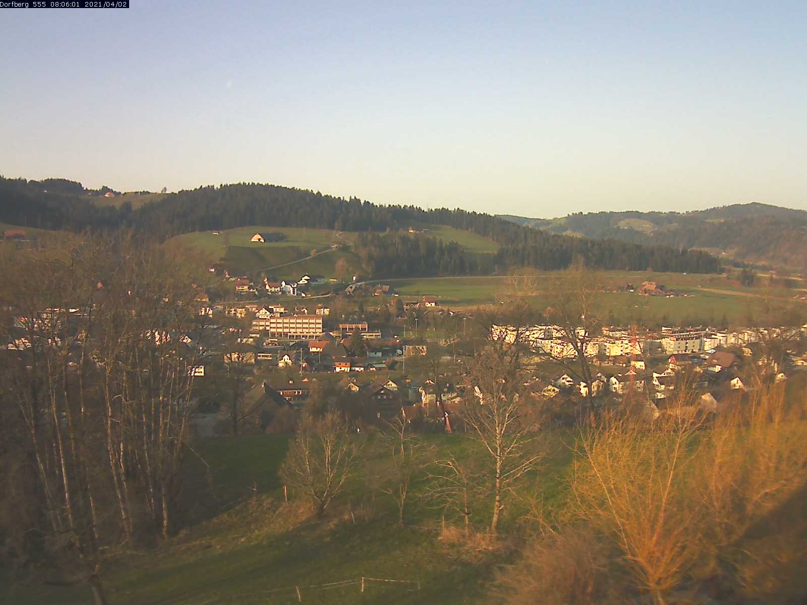 Webcam-Bild: Aussicht vom Dorfberg in Langnau 20210402-080601