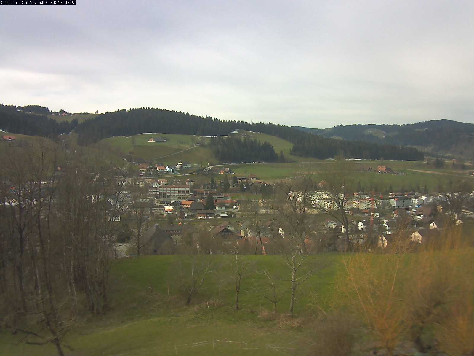 Webcam-Bild: Aussicht vom Dorfberg in Langnau 20210409-100601