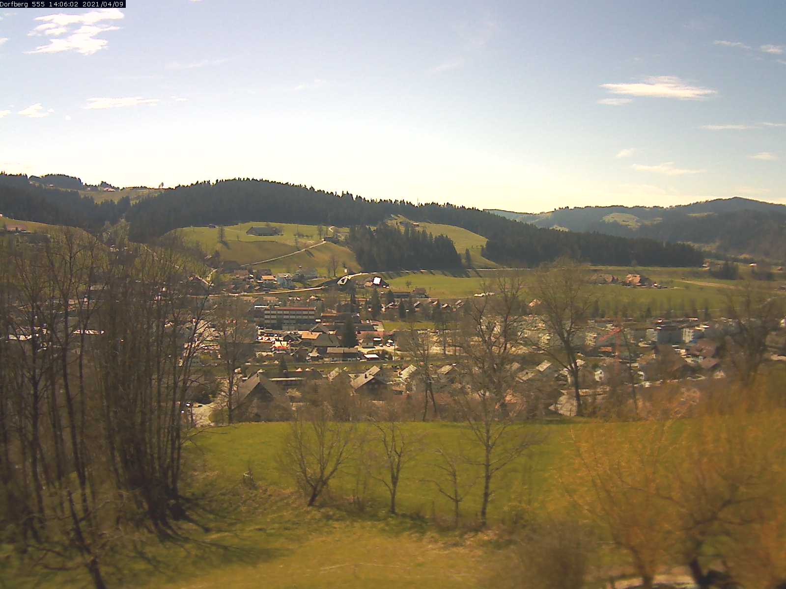 Webcam-Bild: Aussicht vom Dorfberg in Langnau 20210409-140601