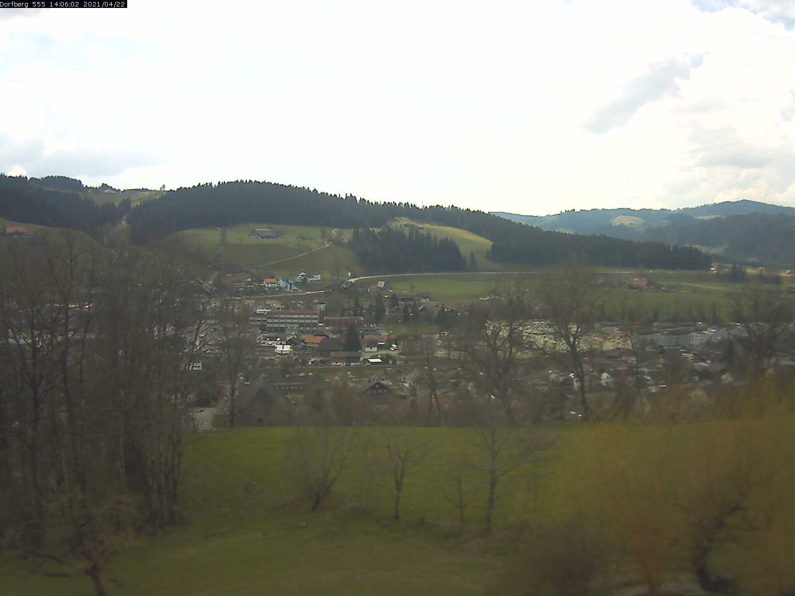 Webcam-Bild: Aussicht vom Dorfberg in Langnau 20210422-140601