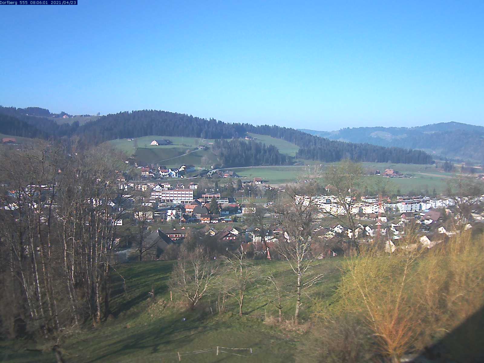 Webcam-Bild: Aussicht vom Dorfberg in Langnau 20210423-080601