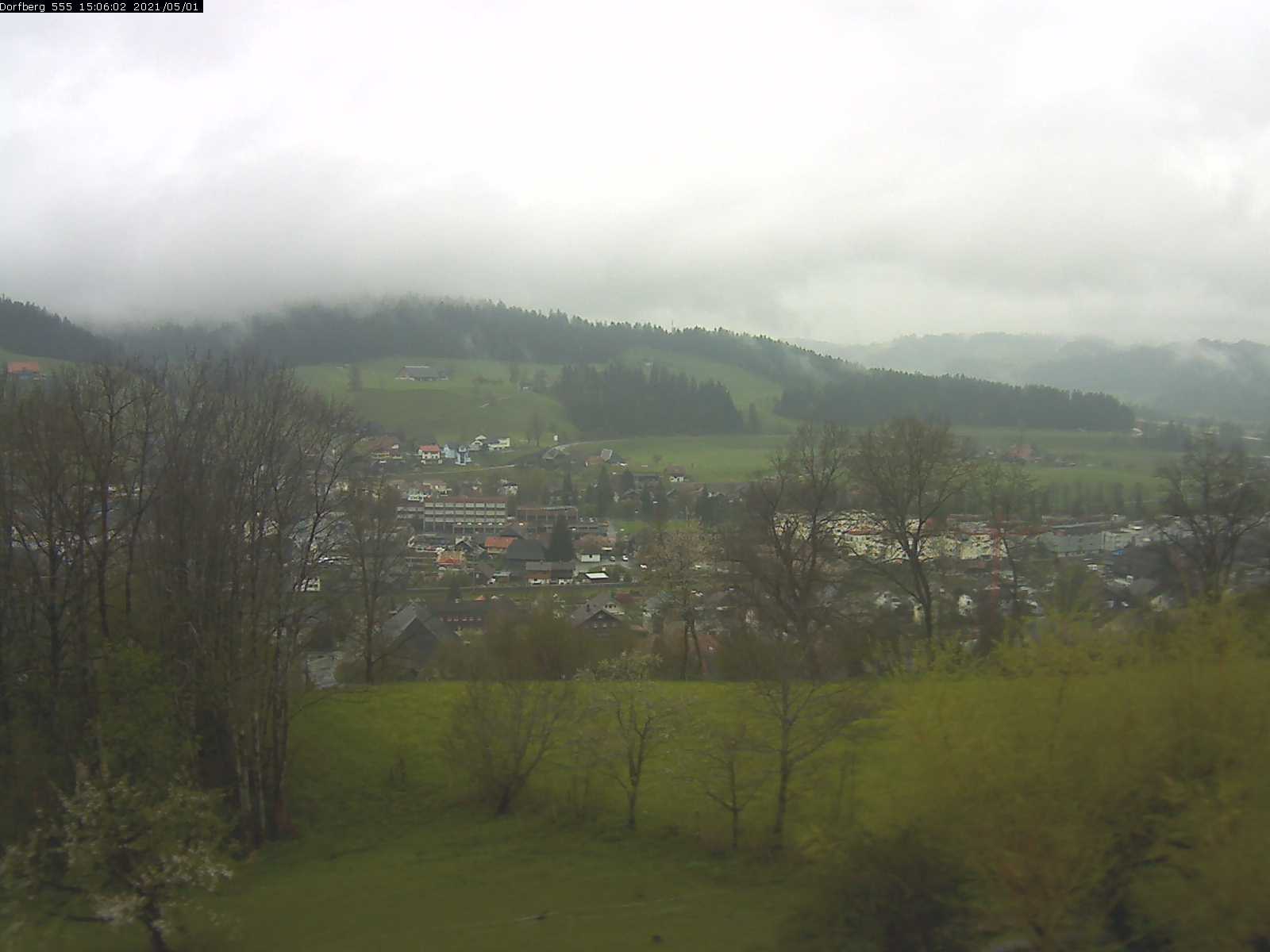 Webcam-Bild: Aussicht vom Dorfberg in Langnau 20210501-150601