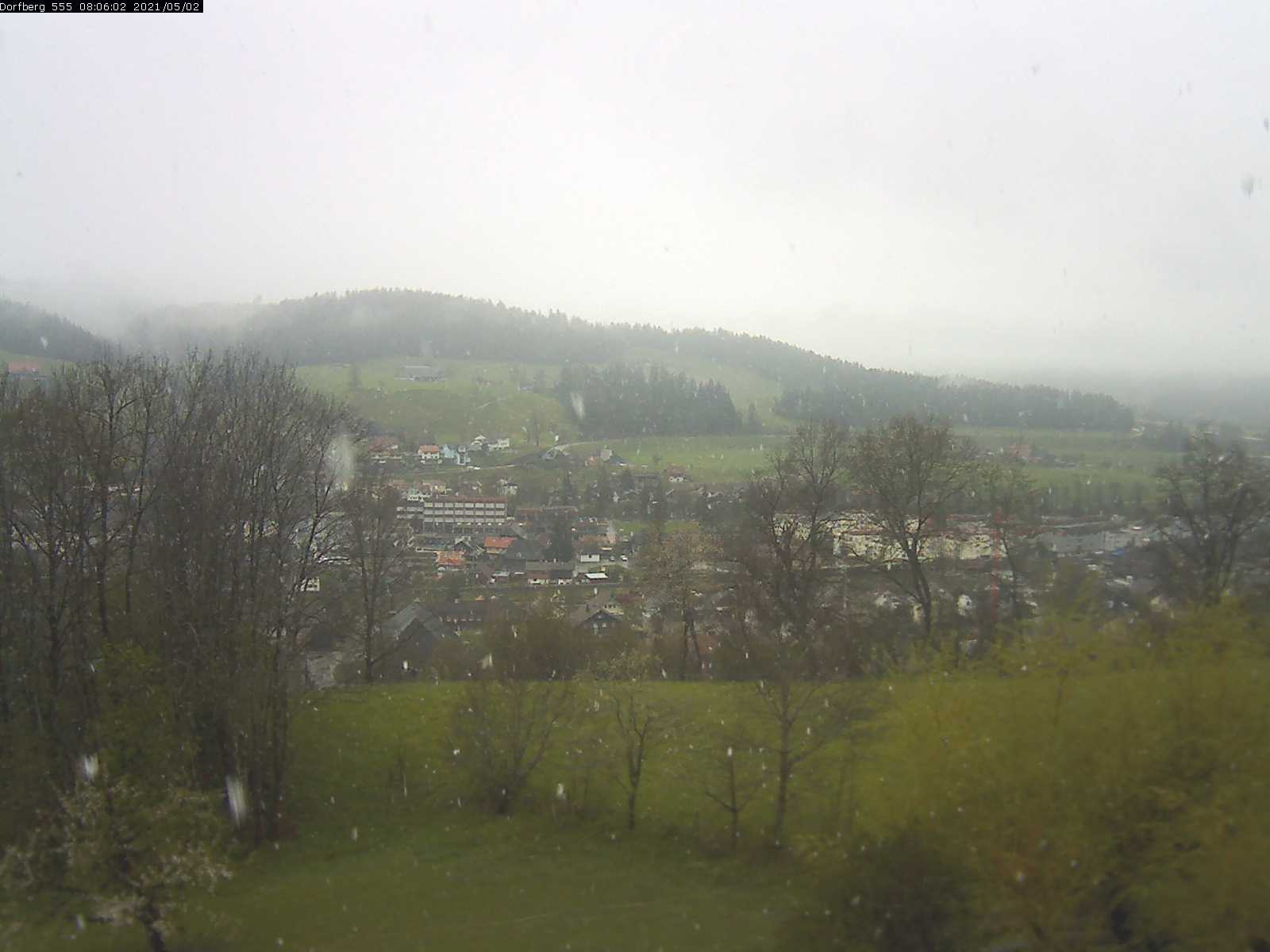 Webcam-Bild: Aussicht vom Dorfberg in Langnau 20210502-080601
