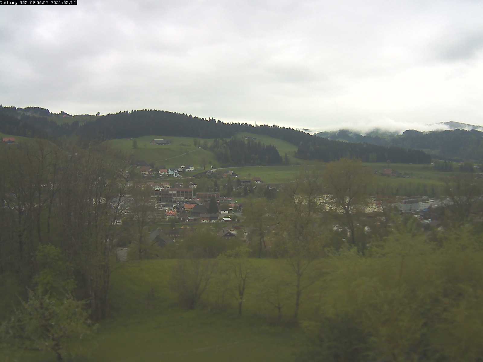 Webcam-Bild: Aussicht vom Dorfberg in Langnau 20210512-080602