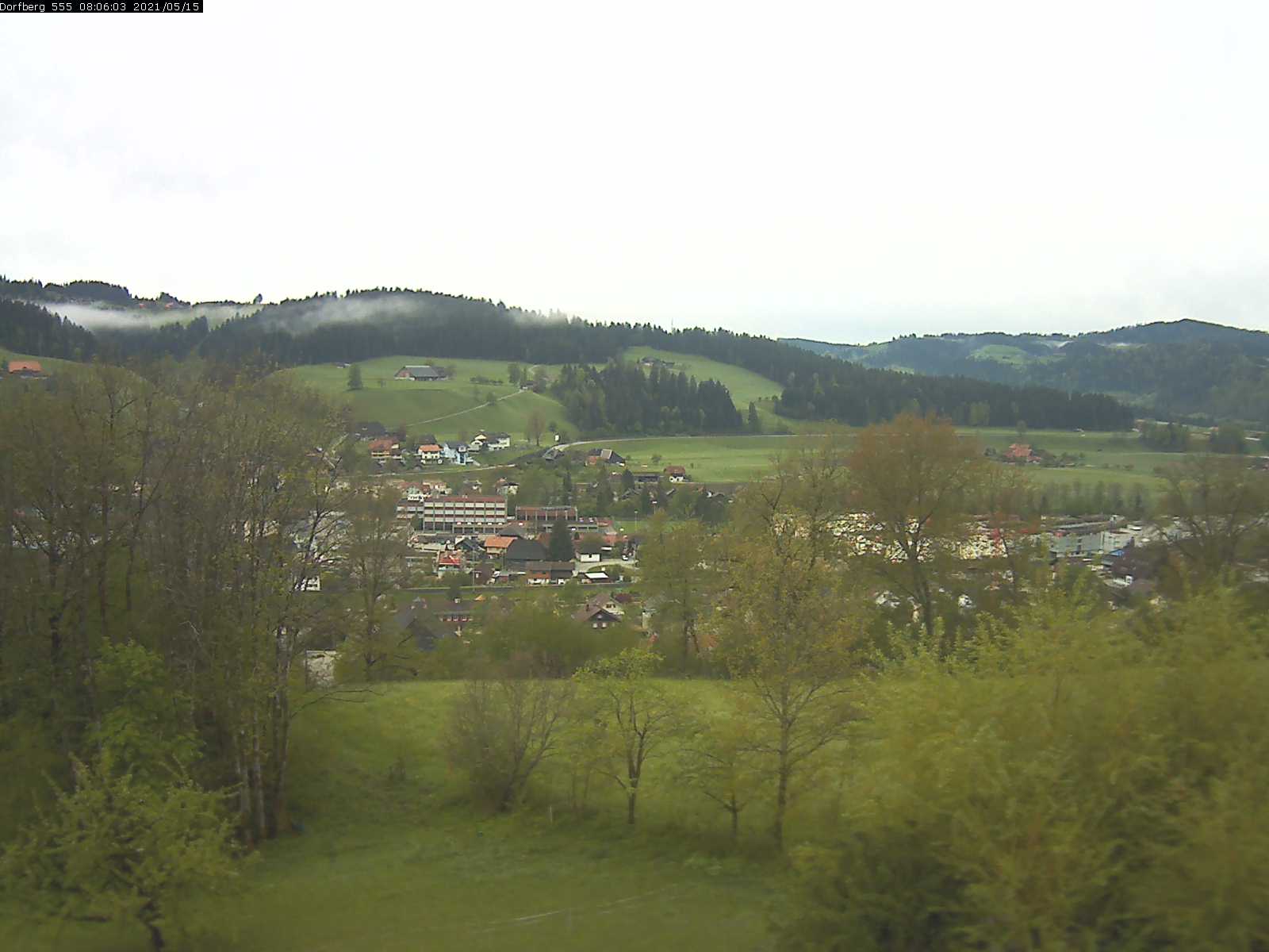 Webcam-Bild: Aussicht vom Dorfberg in Langnau 20210515-080601